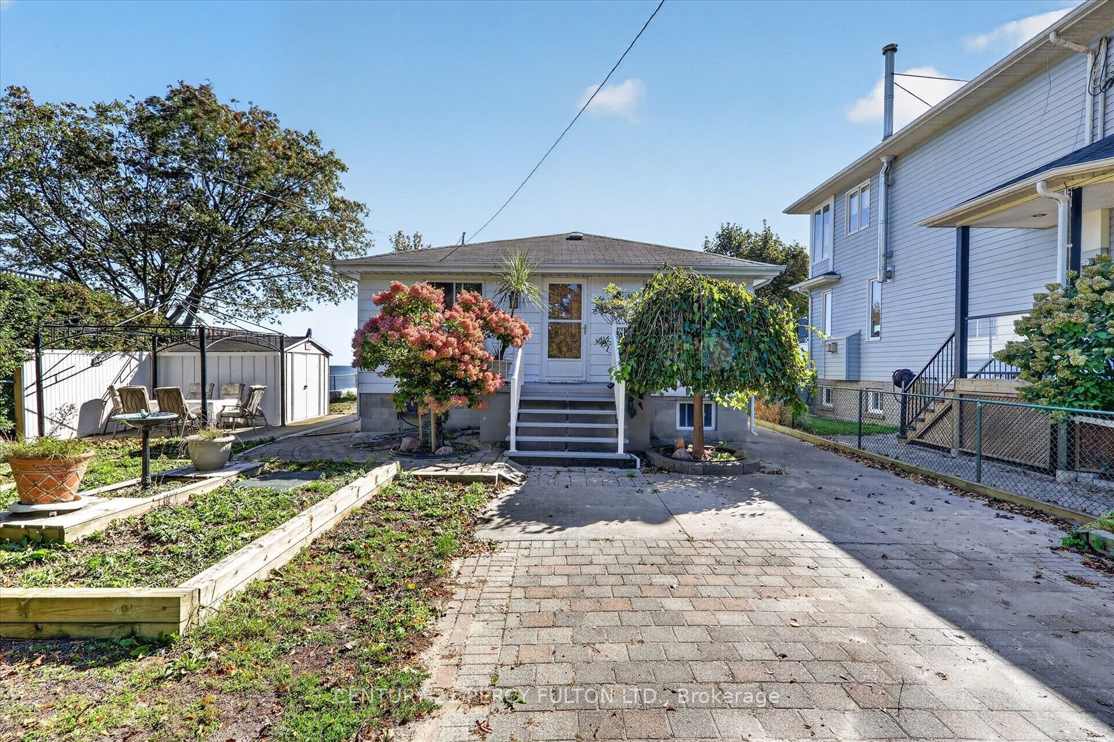 135 Cedar Crest Beach Road Property Photo 8