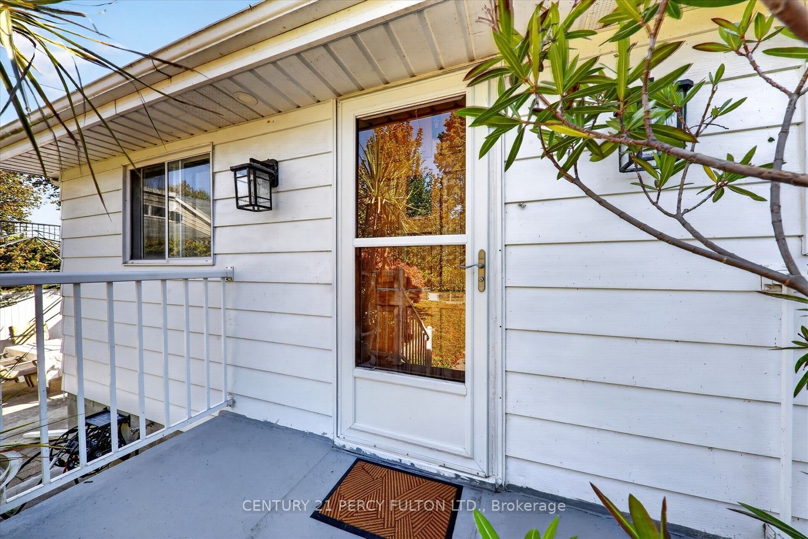 135 Cedar Crest Beach Road Property Photo 9