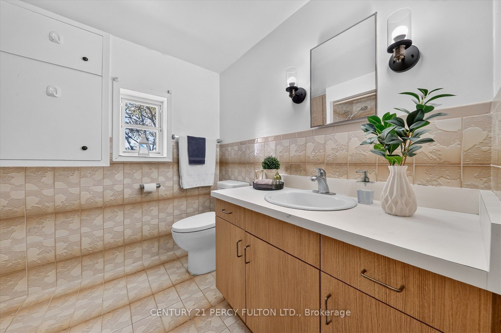135 Cedar Crest Beach Road Property Photo 18