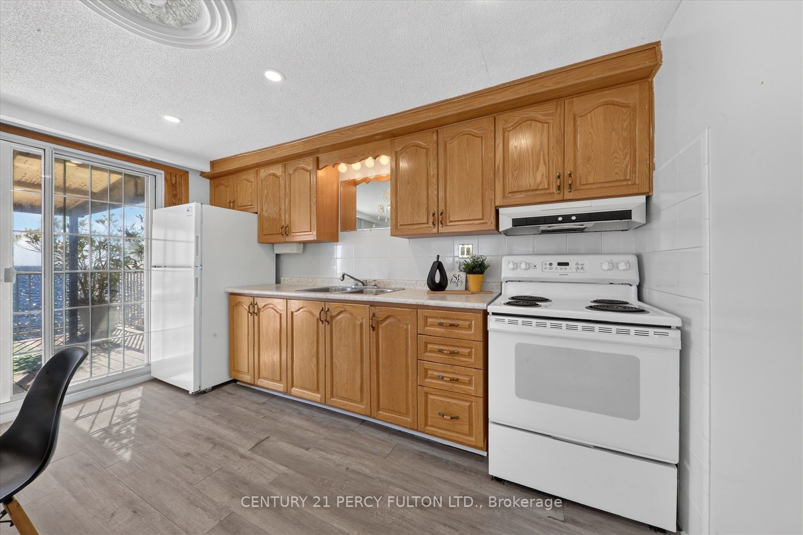 135 Cedar Crest Beach Road Property Photo 30