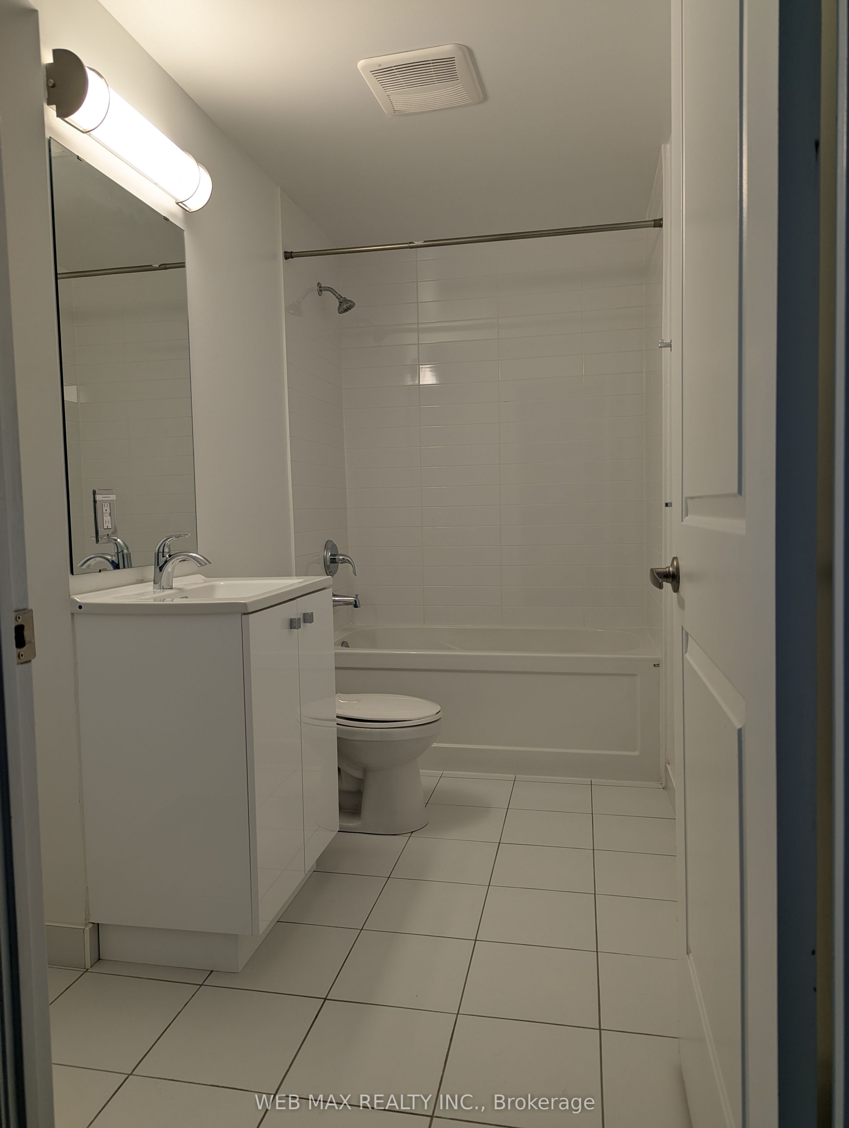 3655 Kingston Road 114 Property Photo 14