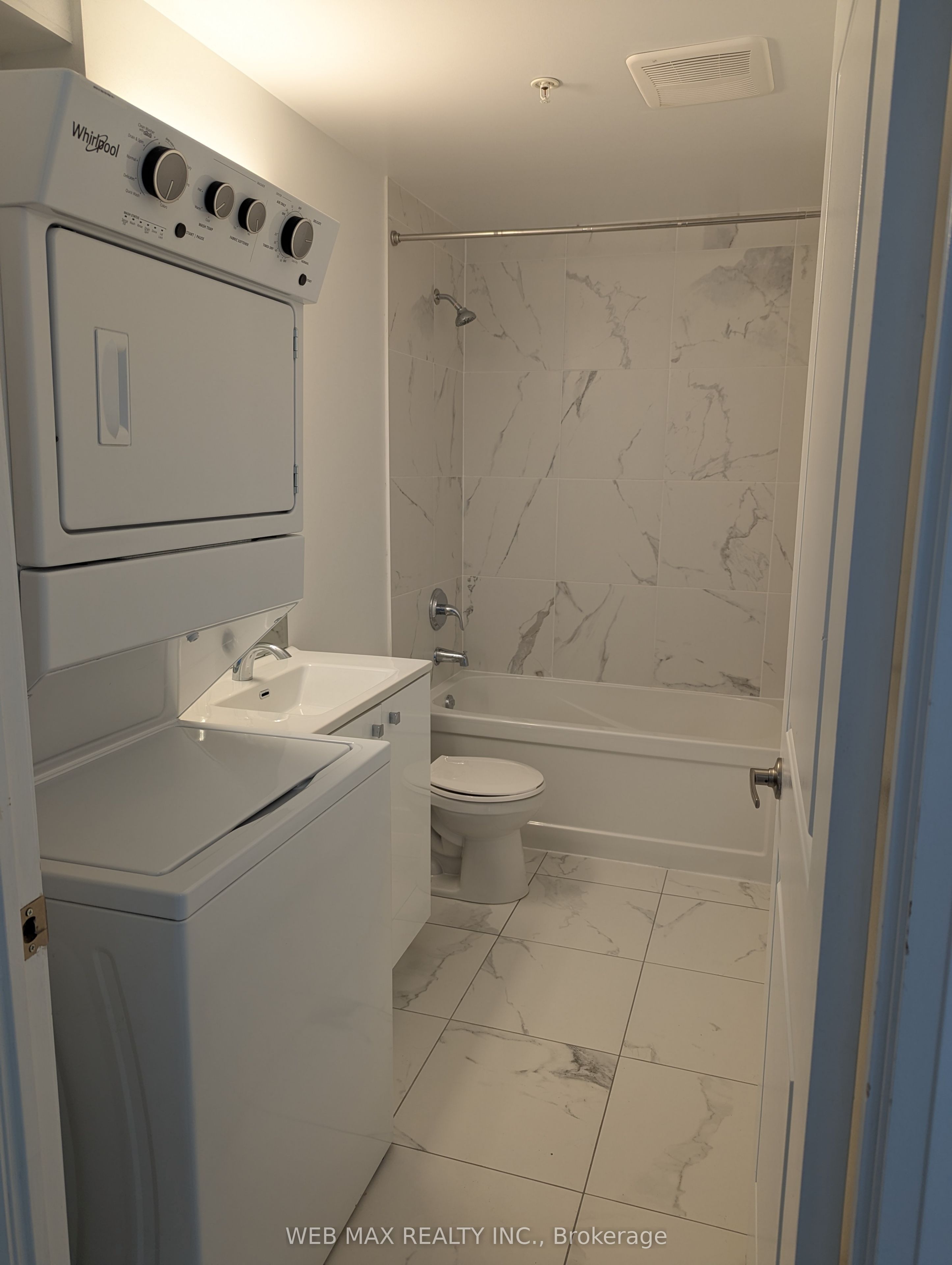 3655 Kingston Road 114 Property Photo 15