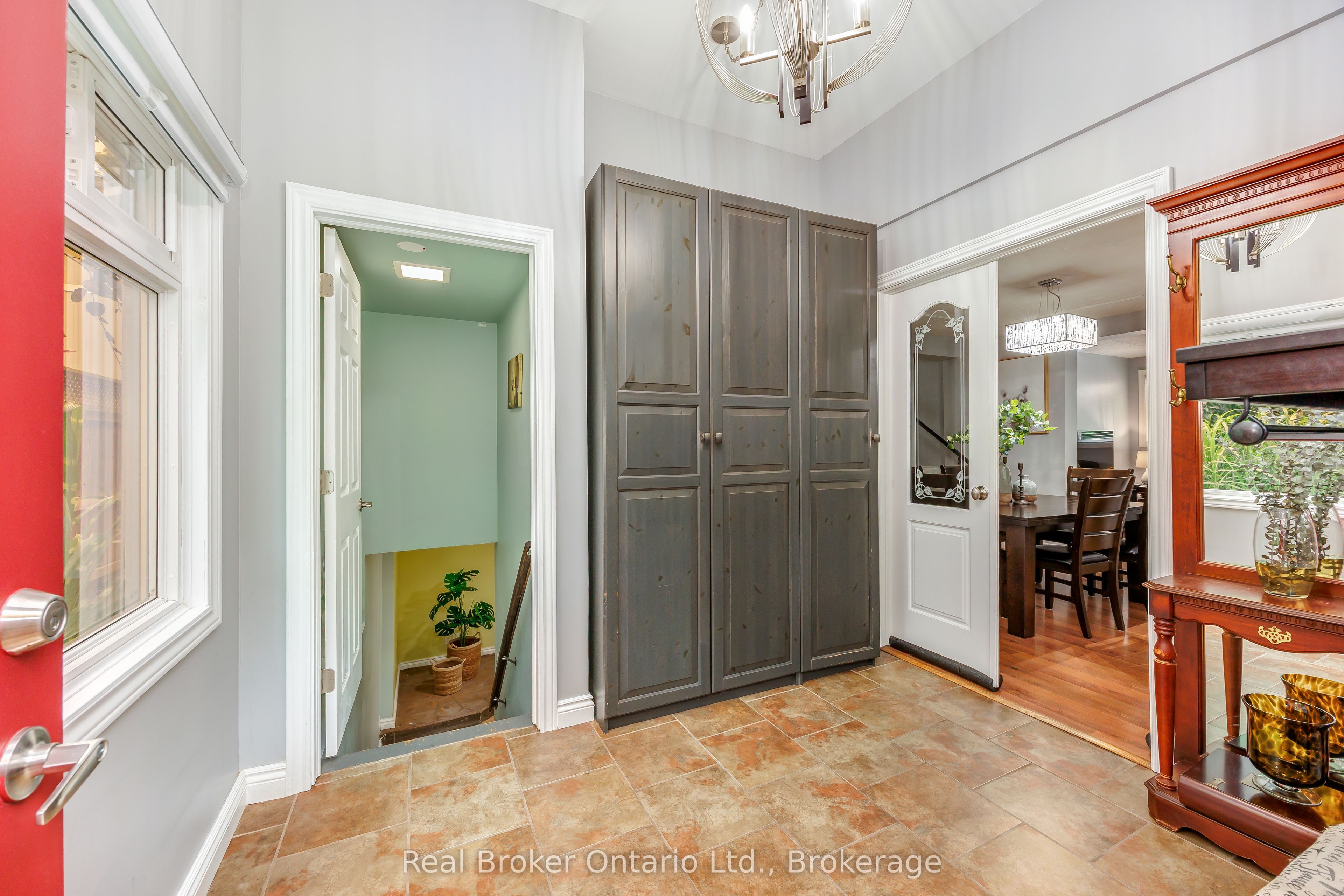 45 Centre Street Property Photo 12