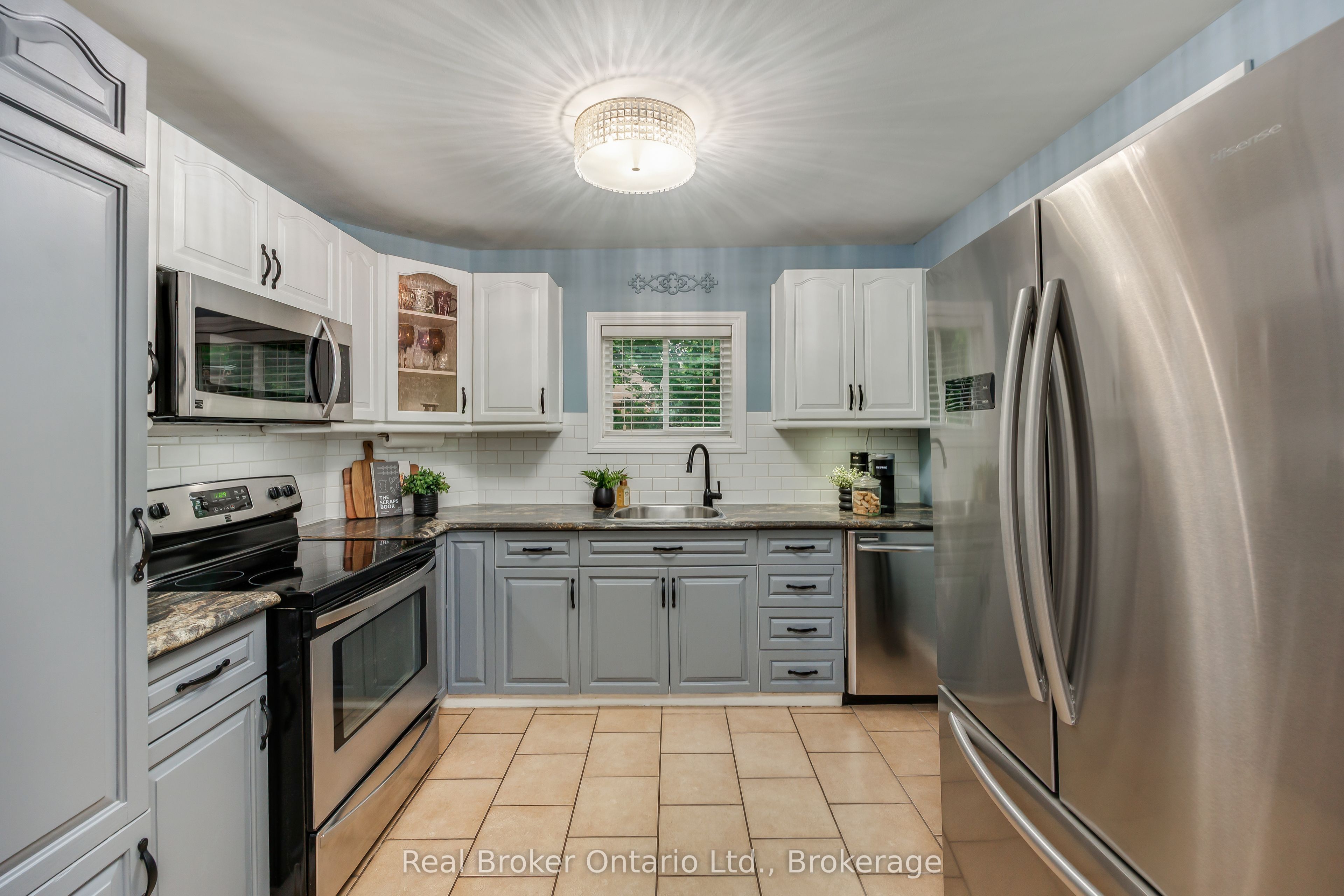 45 Centre Street Property Photo 16