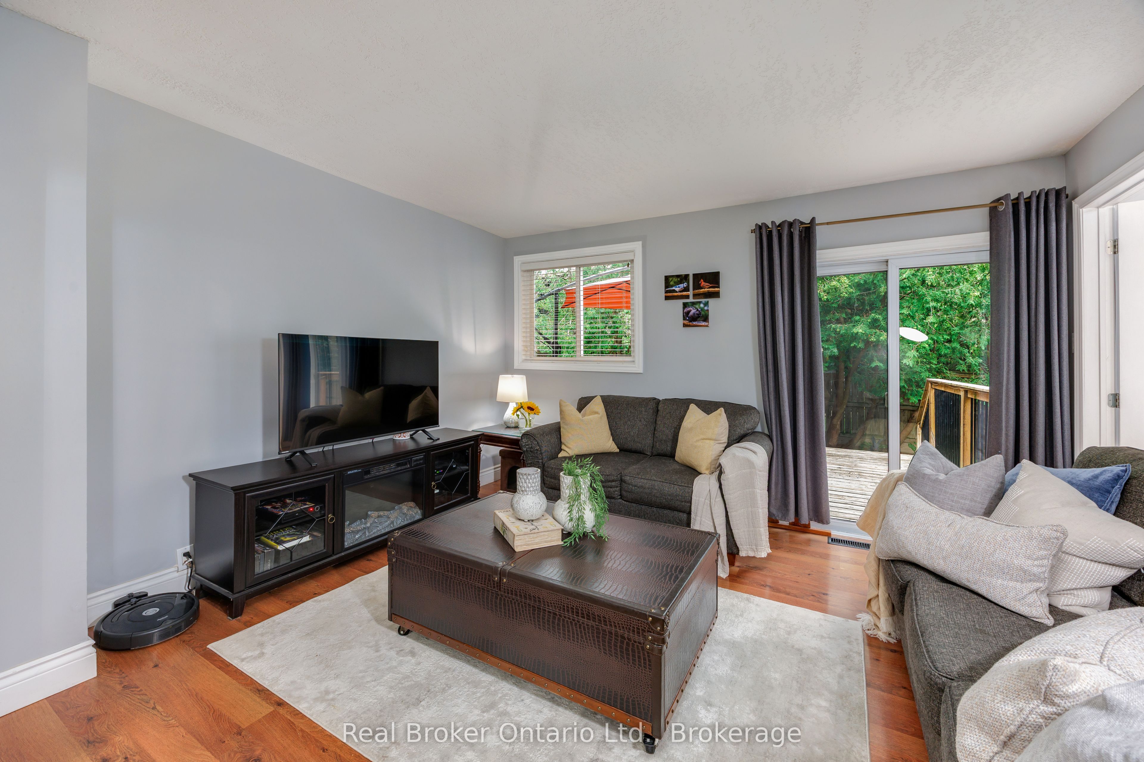45 Centre Street Property Photo 20