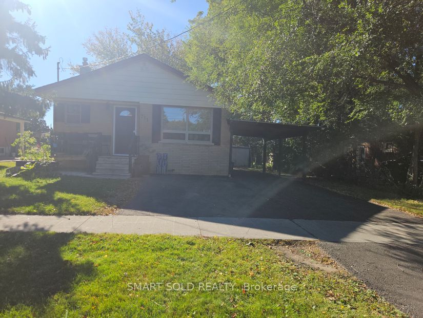 711 Dunlop Street W #main Level Property Photo 1