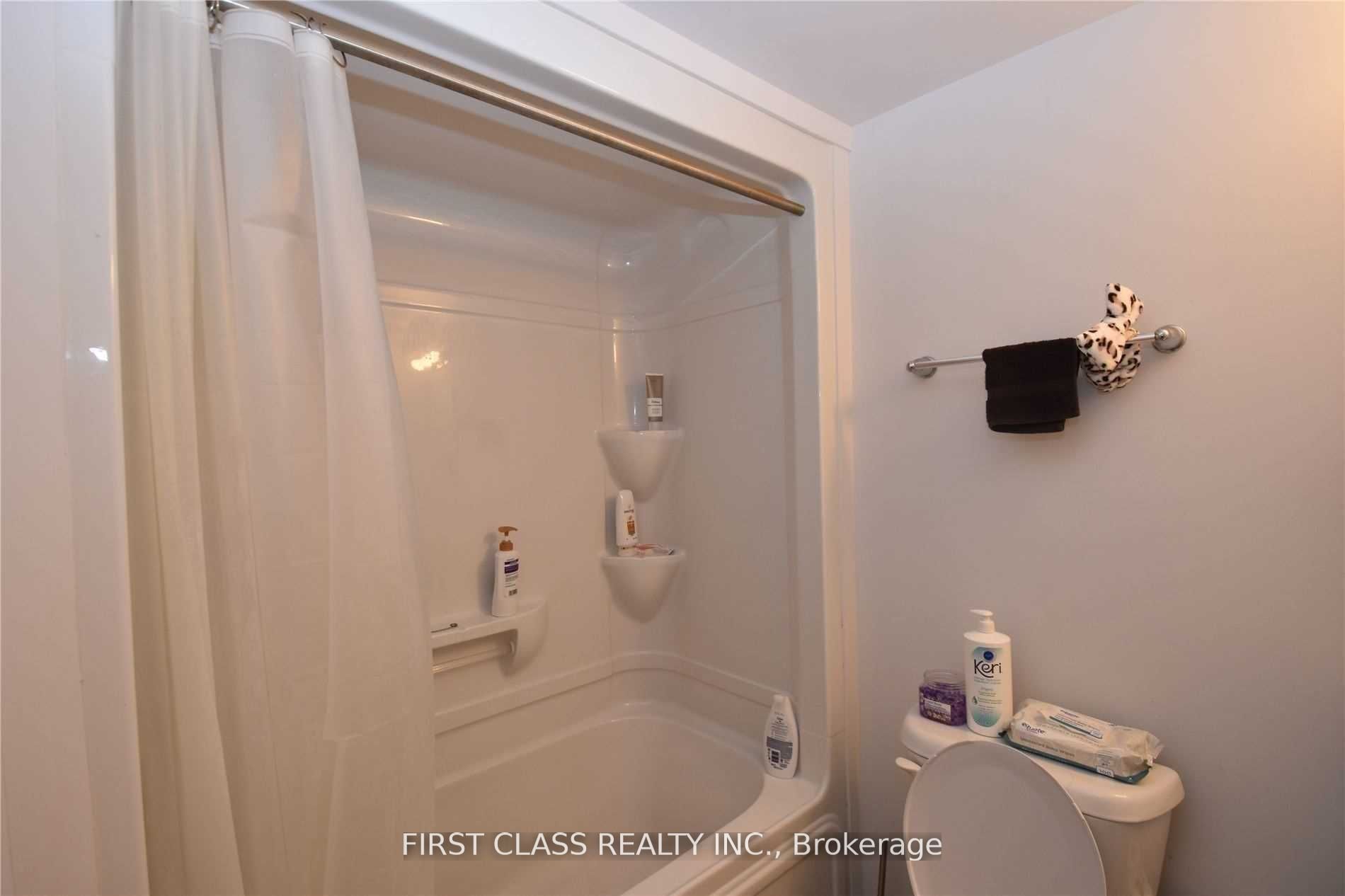 1760 Simcoe Street N 88-2 Property Photo 3