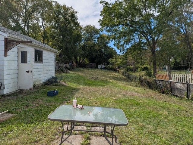 308 Morrish Road Property Photo 4