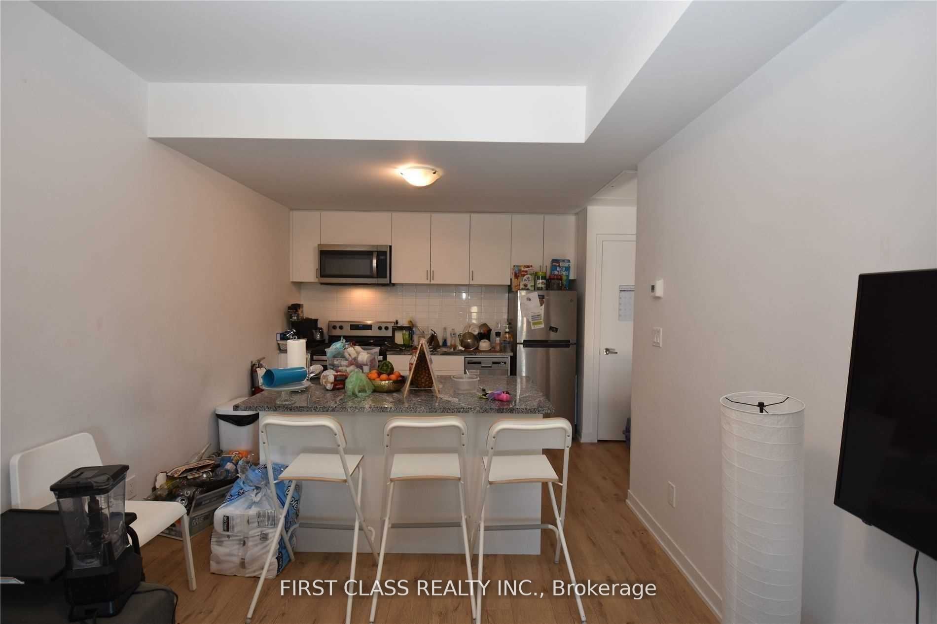 1760 Simcoe Street N 86-2 Property Photo 5
