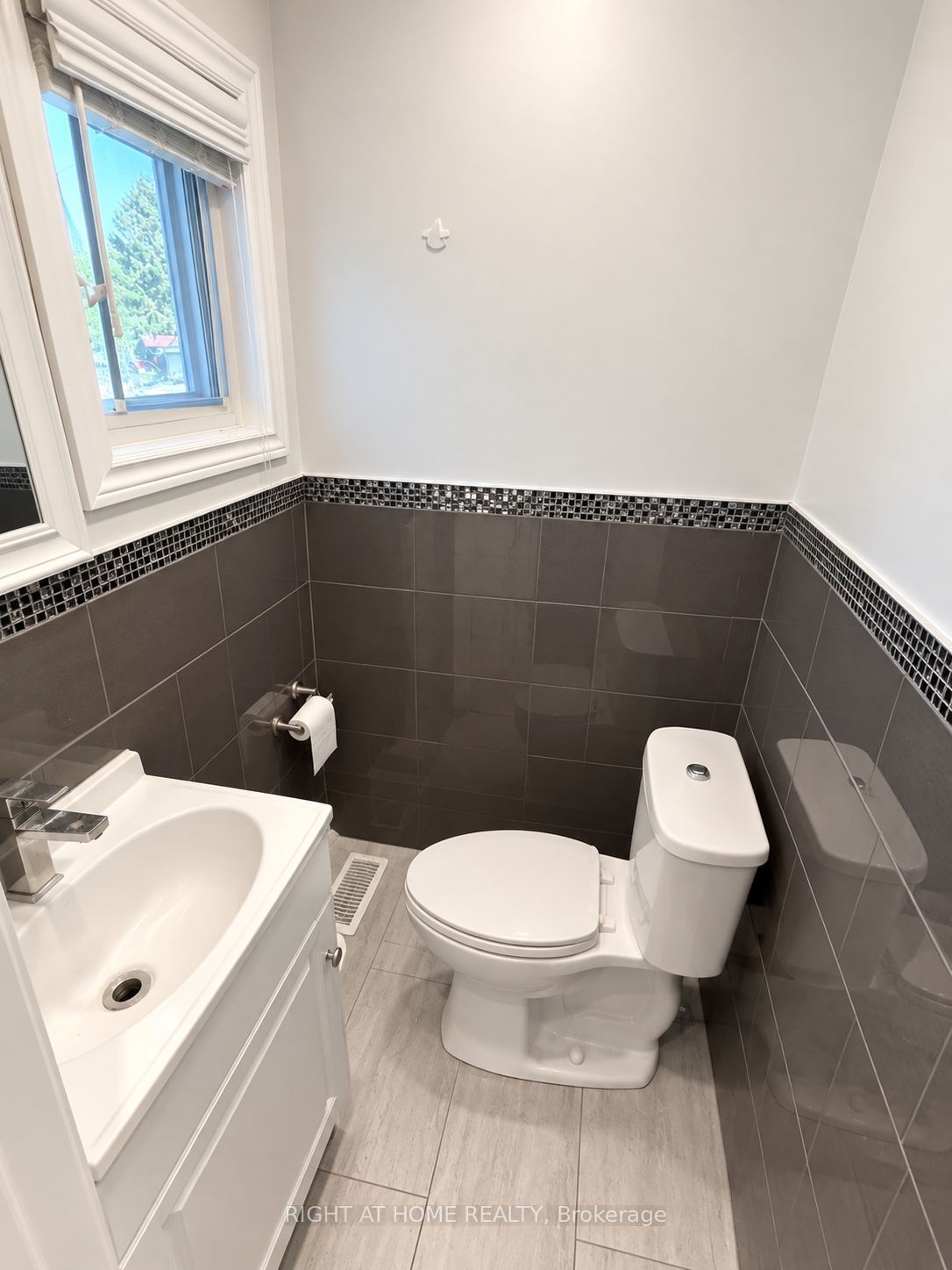 85 Ranstone Gardens Property Photo 2