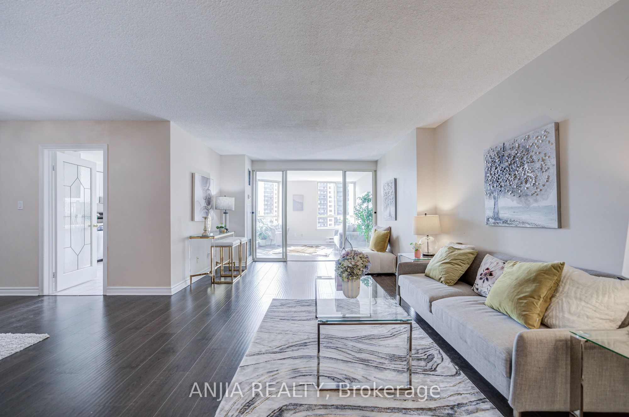 275 Bamburgh Circle 1107 Property Photo 2