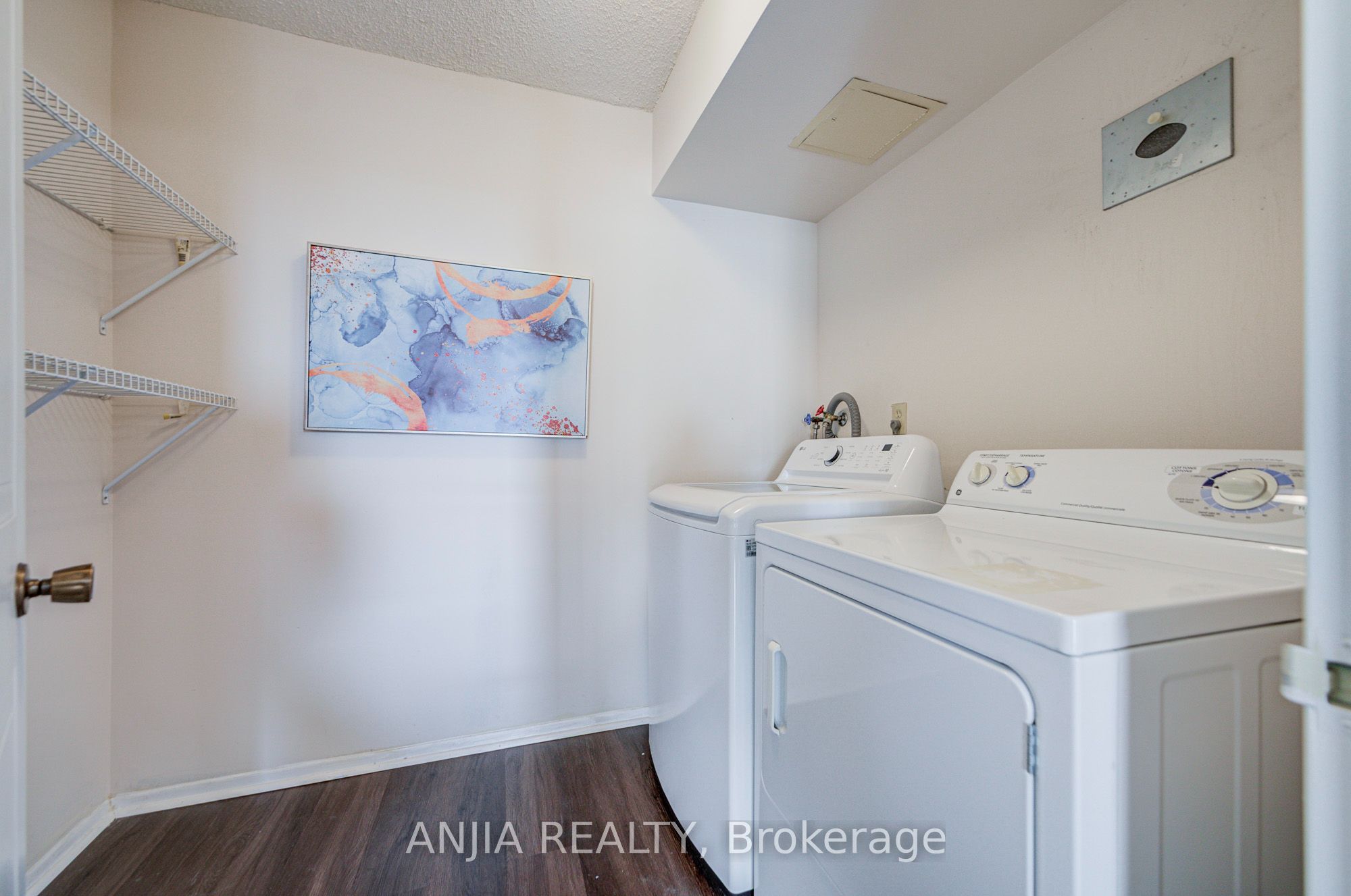 275 Bamburgh Circle 1107 Property Photo 26