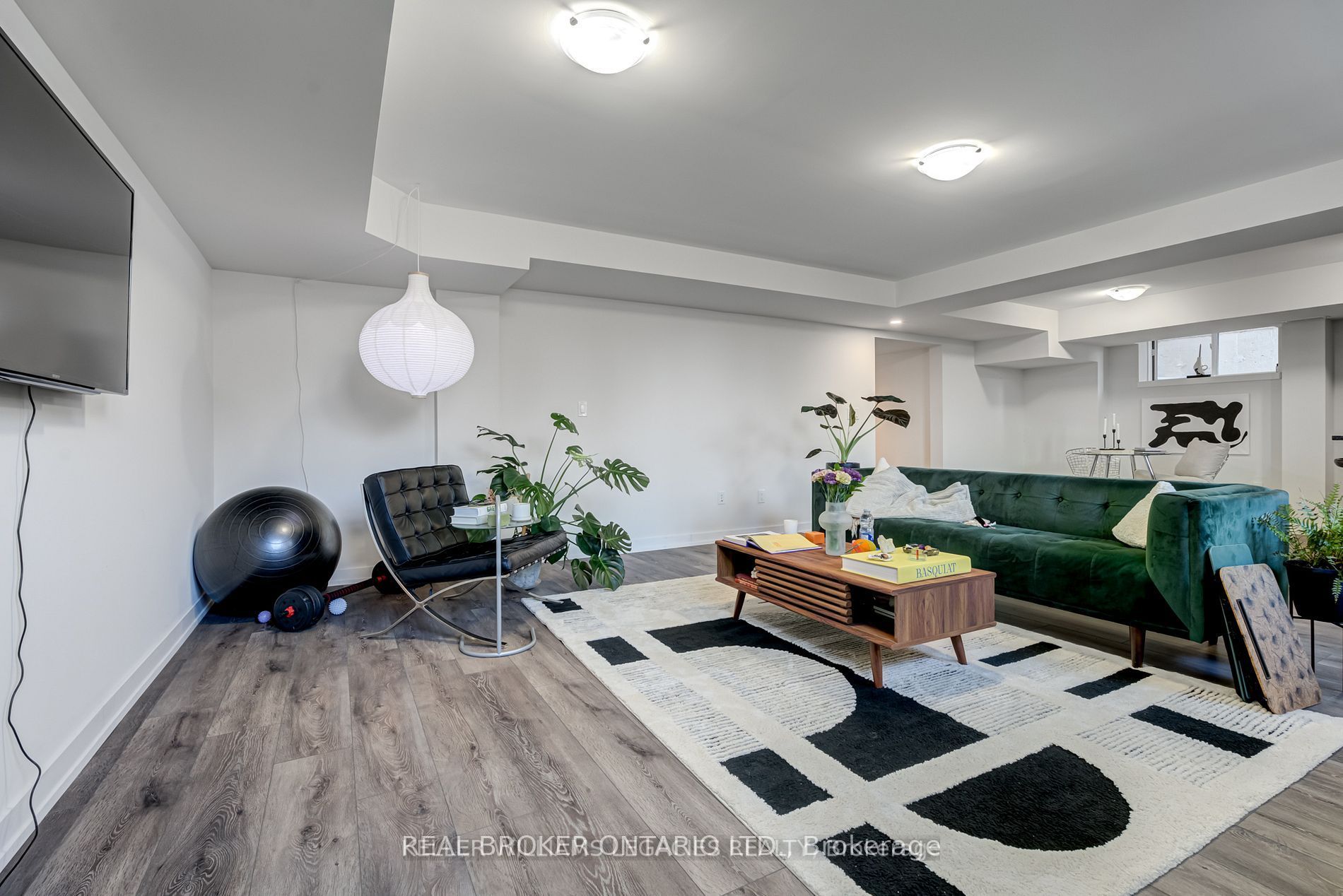 400 Finch Avenue 20a Property Photo 10