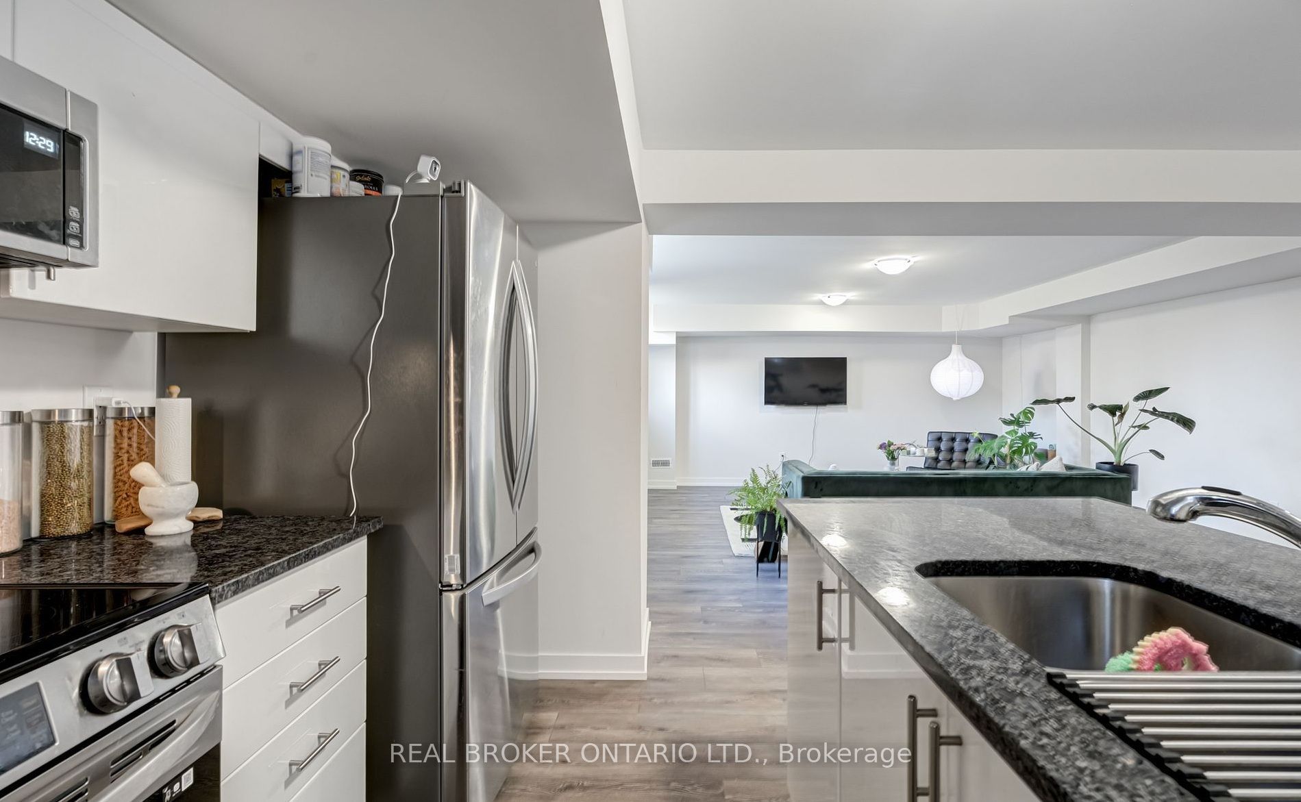 400 Finch Avenue 20a Property Photo 20