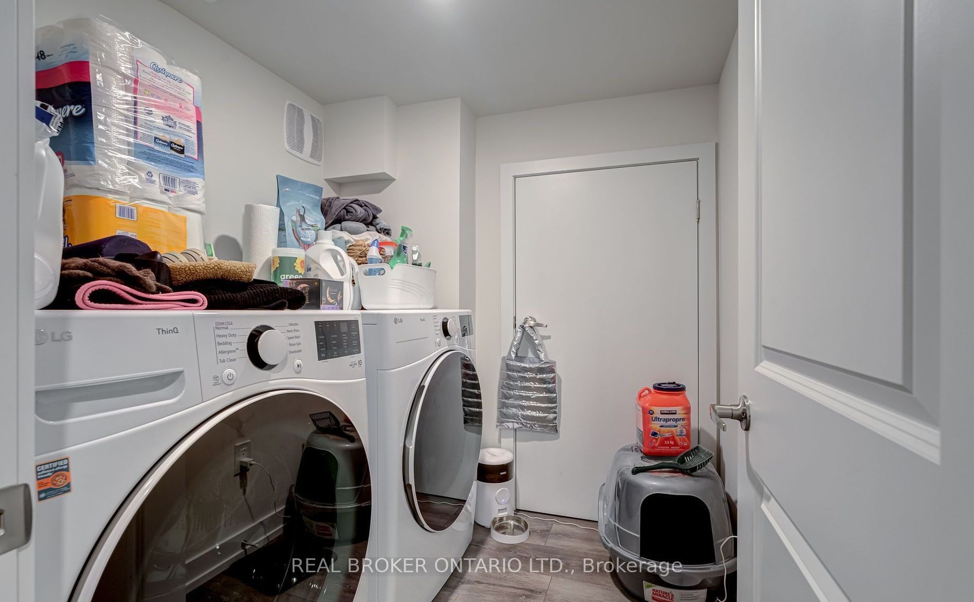 400 Finch Avenue 20a Property Photo 27