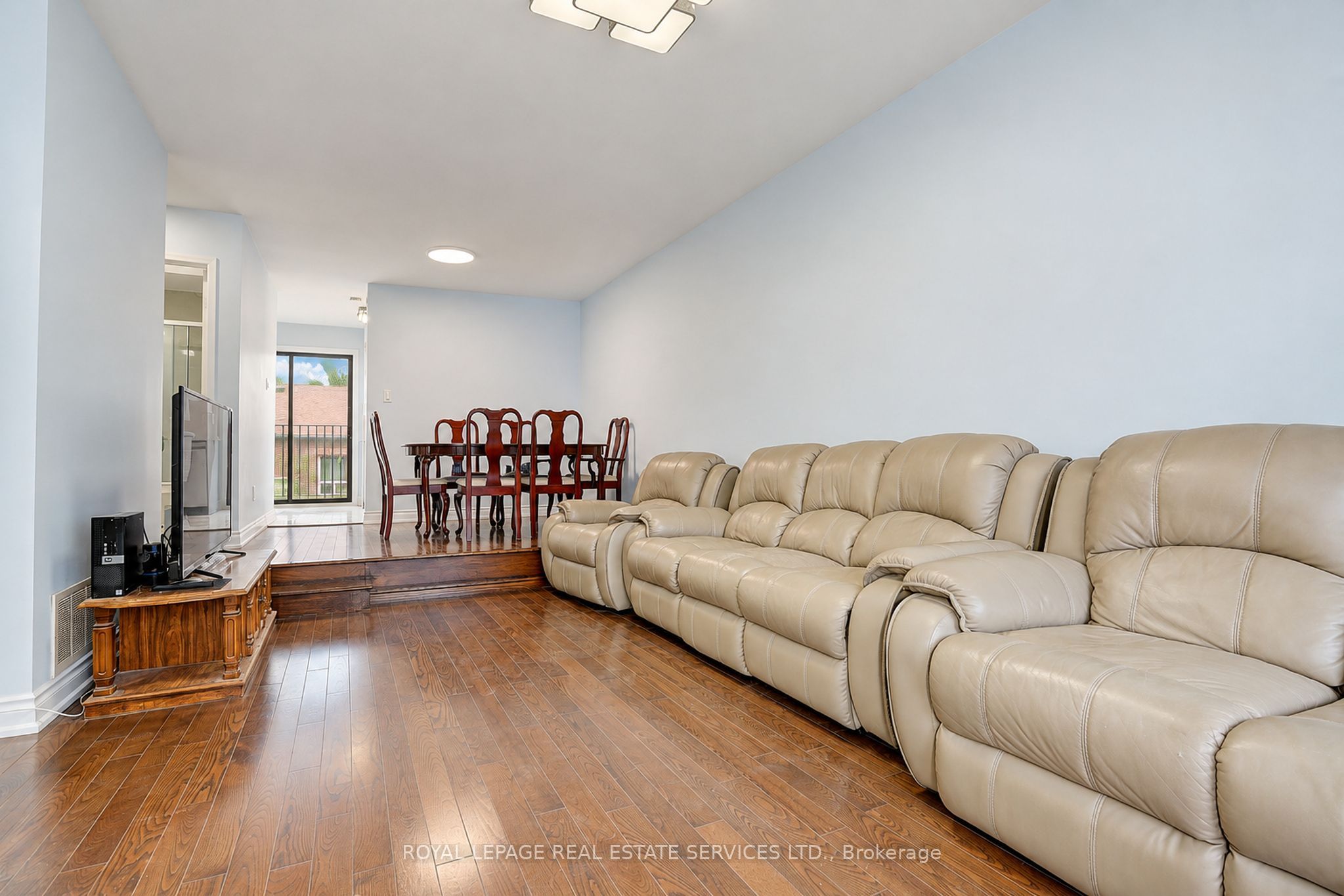 10 Reidmount Avenue 10 Property Photo 10