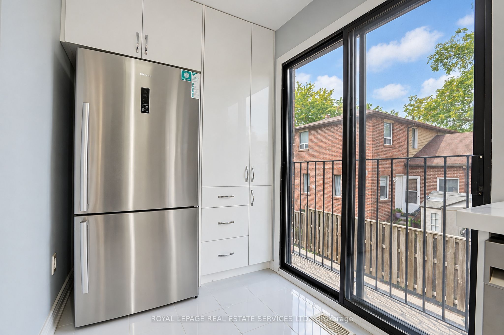 10 Reidmount Avenue 10 Property Photo 19
