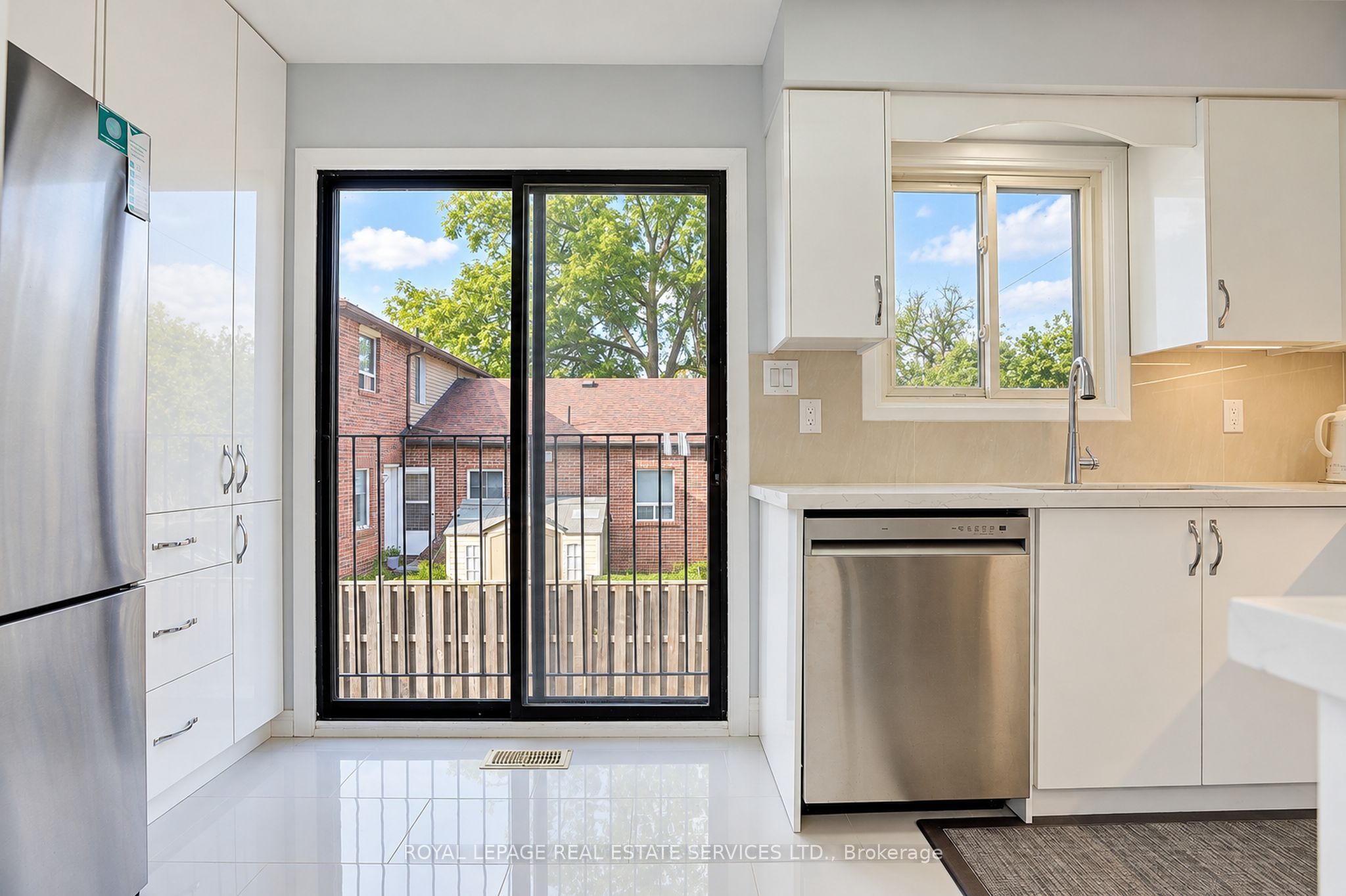 10 Reidmount Avenue 10 Property Photo 20
