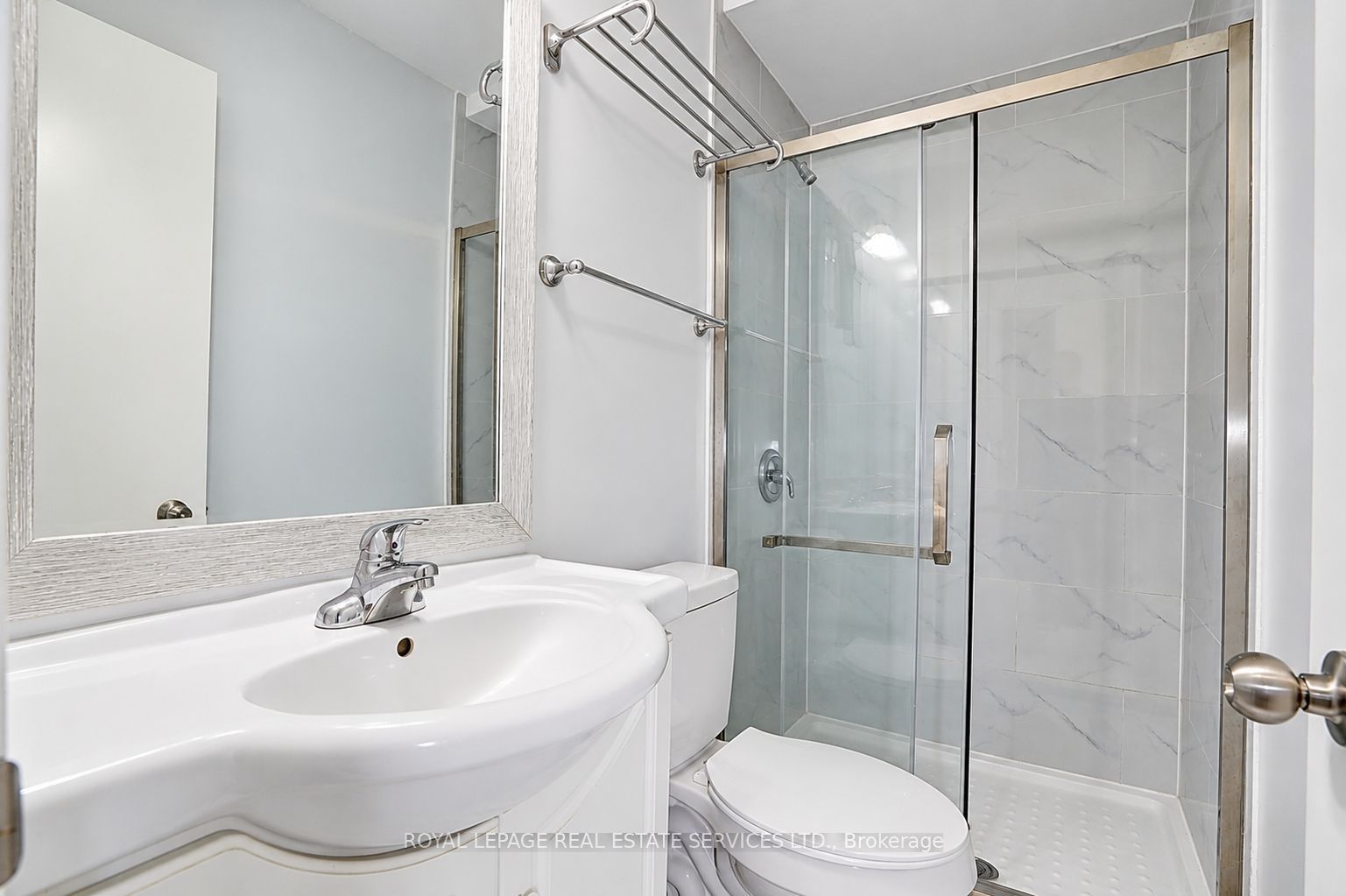 10 Reidmount Avenue 10 Property Photo 21