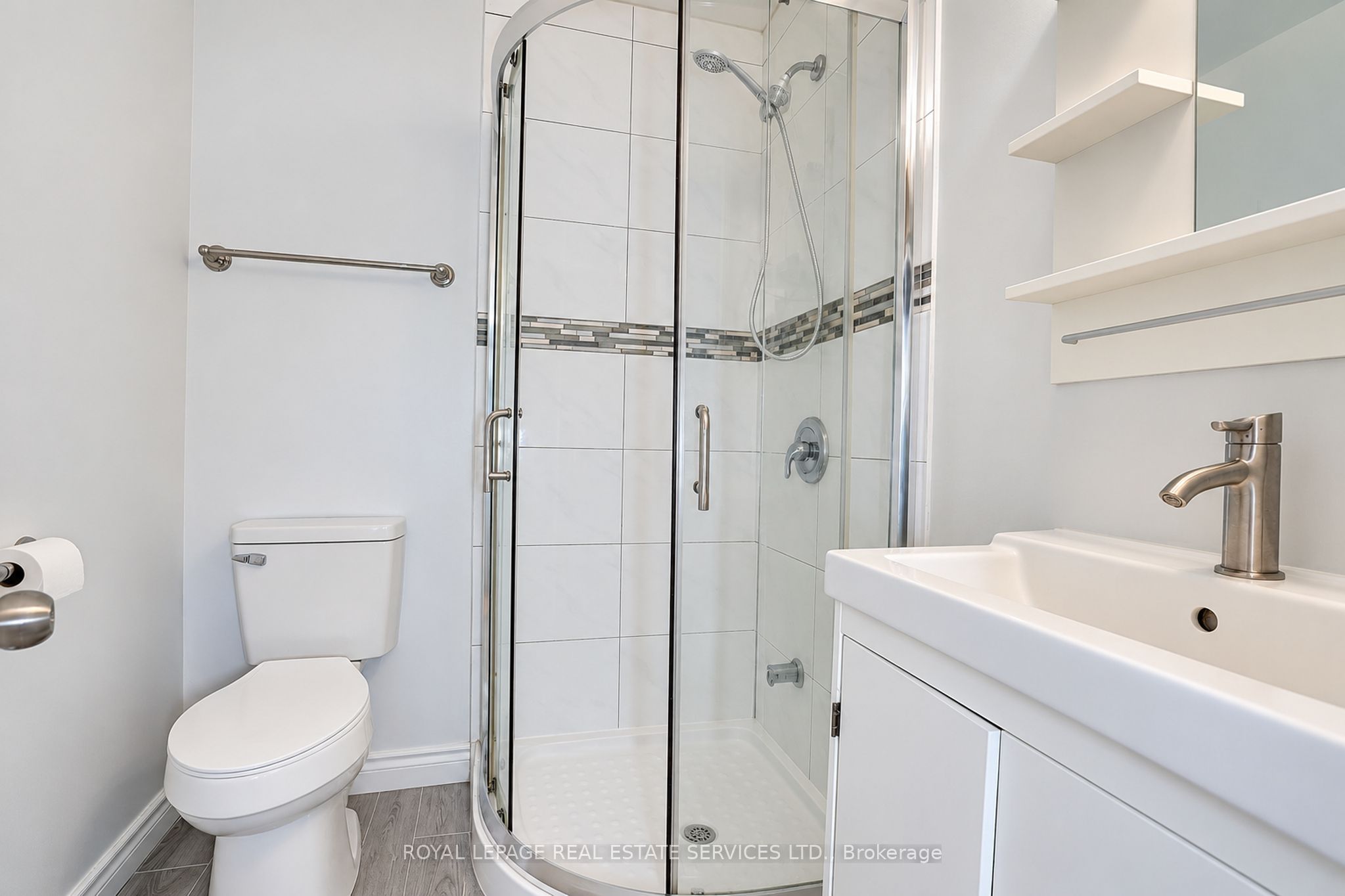 10 Reidmount Avenue 10 Property Photo 37