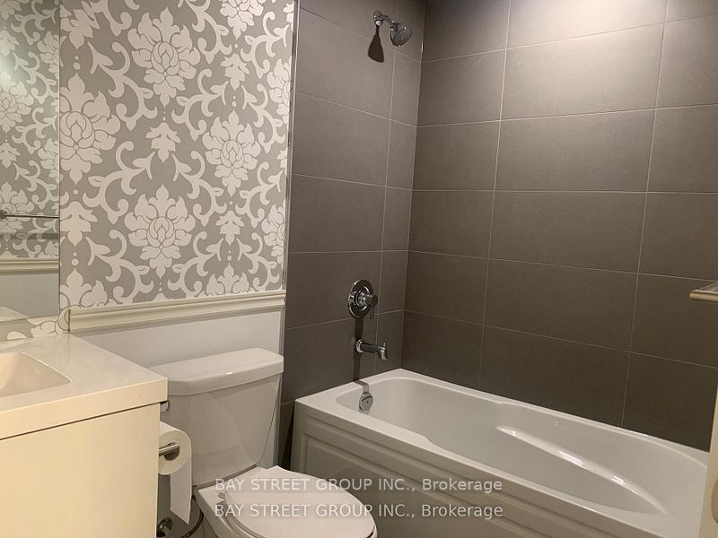 2545 Simcoe Street N 2520 Property Photo 8