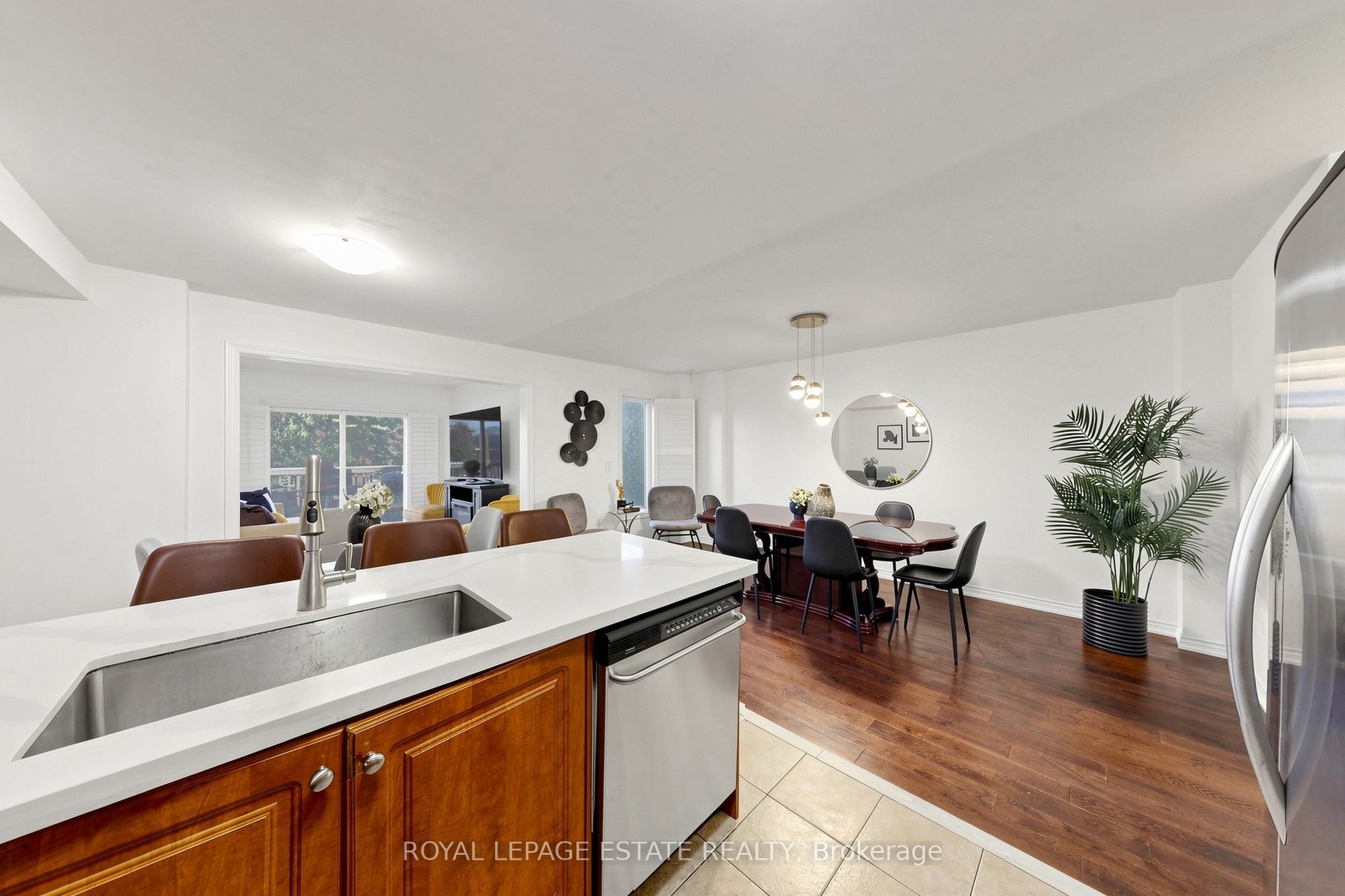 10 Dooley Crescent Property Photo 4