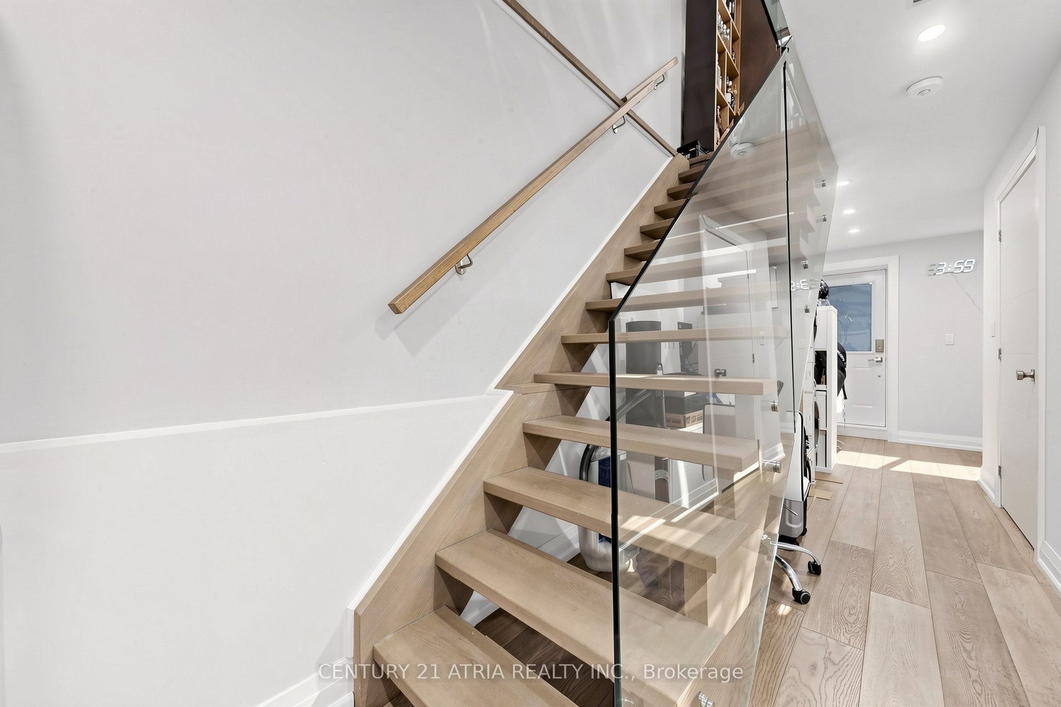 5 Bertmount Avenue Property Photo 33