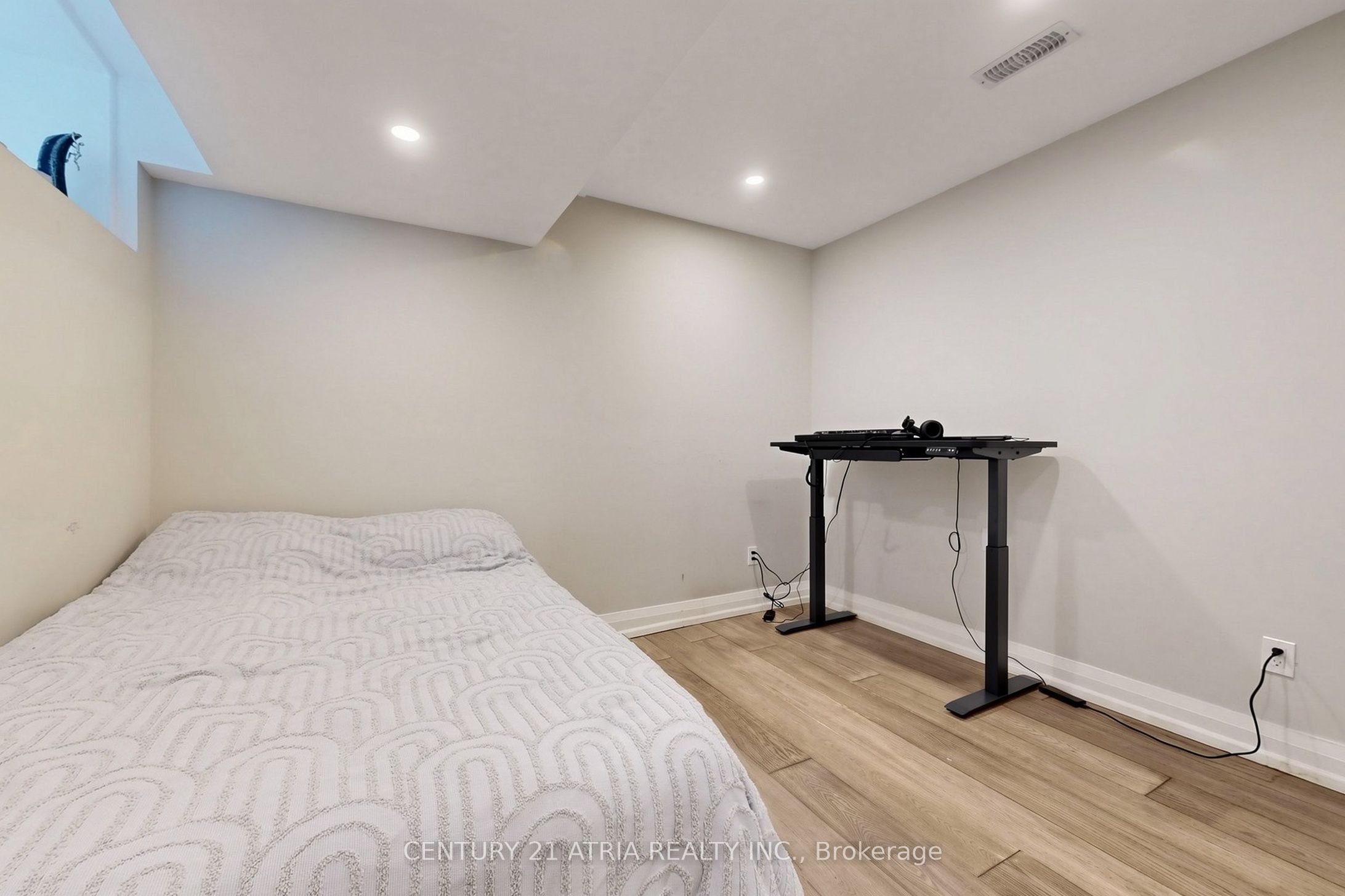 5 Bertmount Avenue Property Photo 38