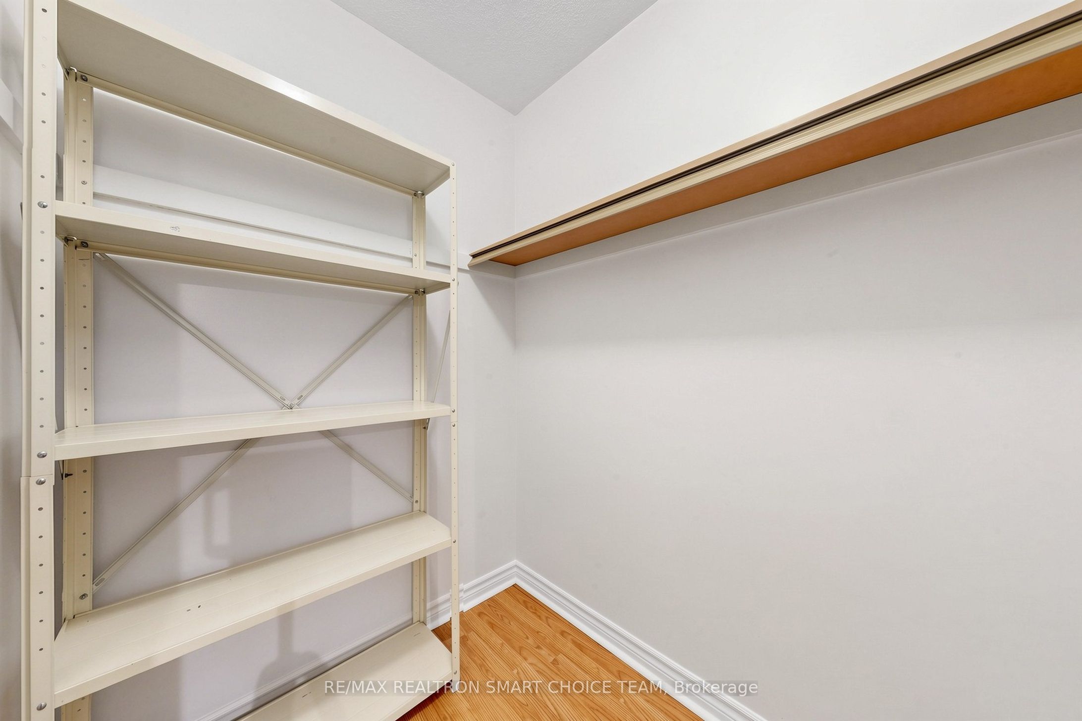 1250 Bridletowne Circle 907 Property Photo 21