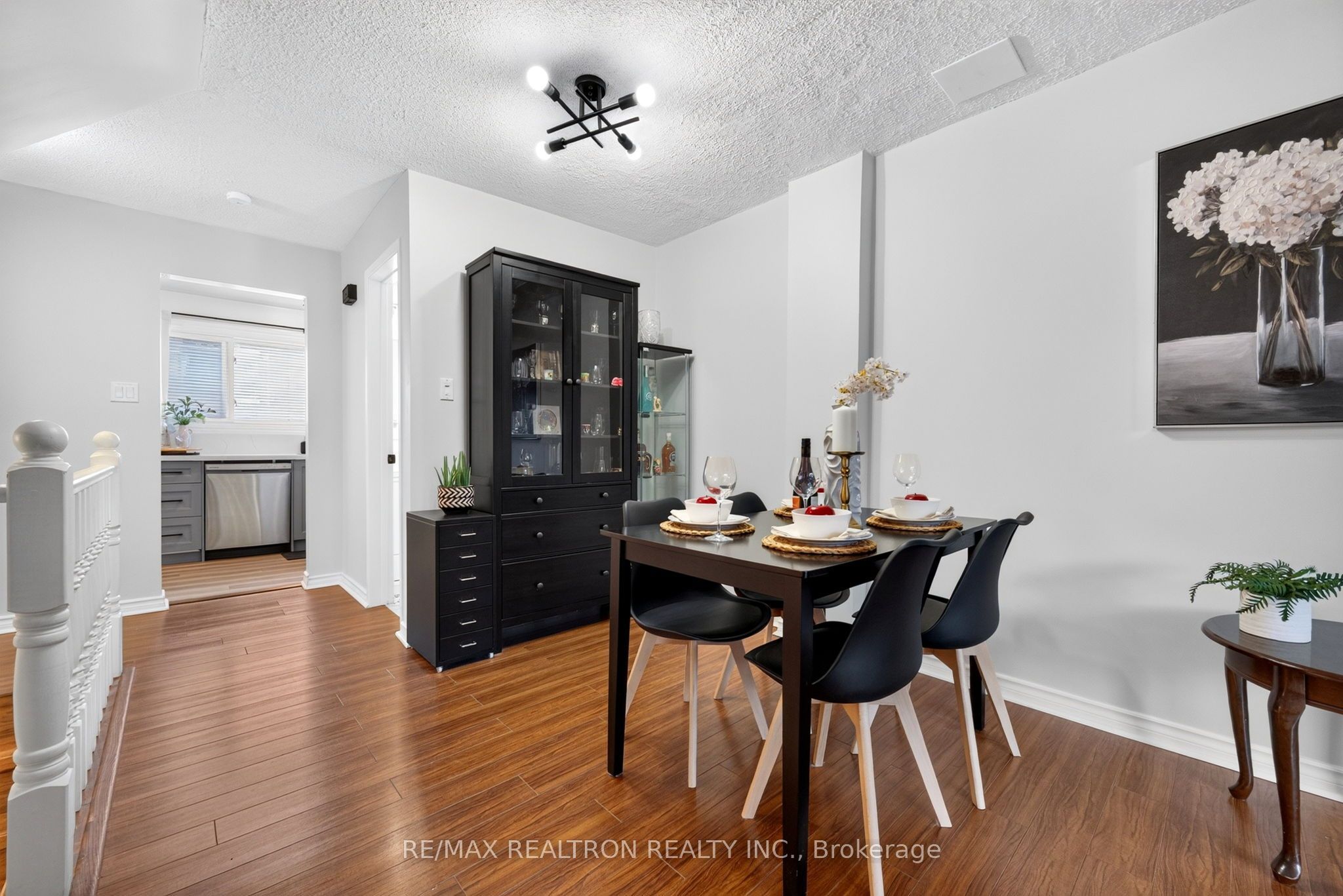 1185 Birchmount Road 5 Property Photo 8