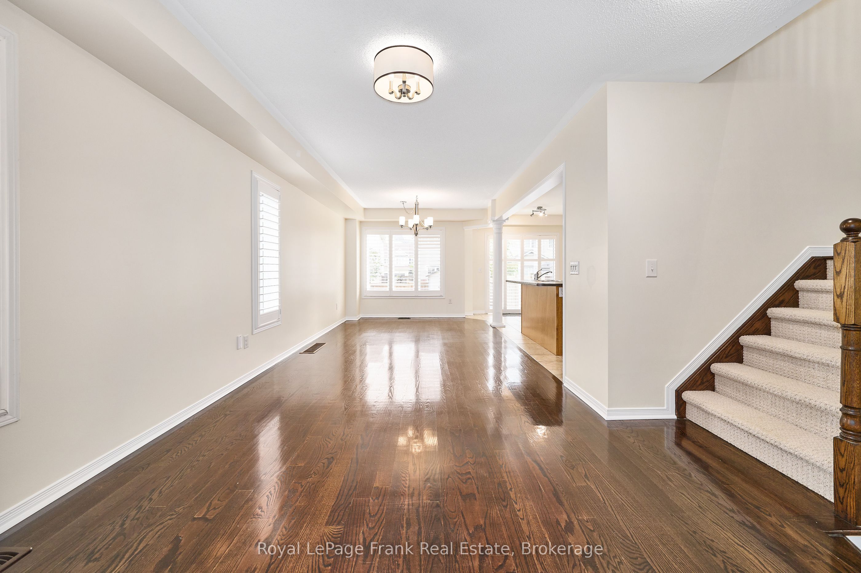 23 Southshore Street Property Photo 9