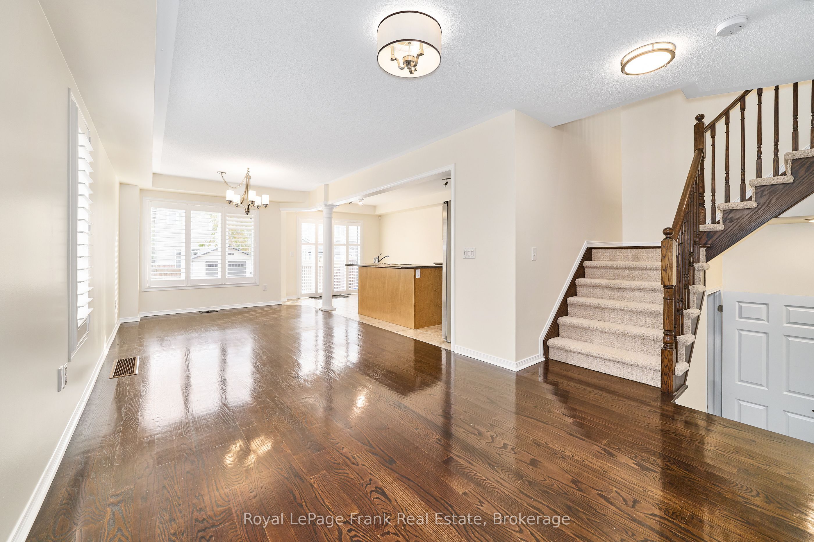 23 Southshore Street Property Photo 10