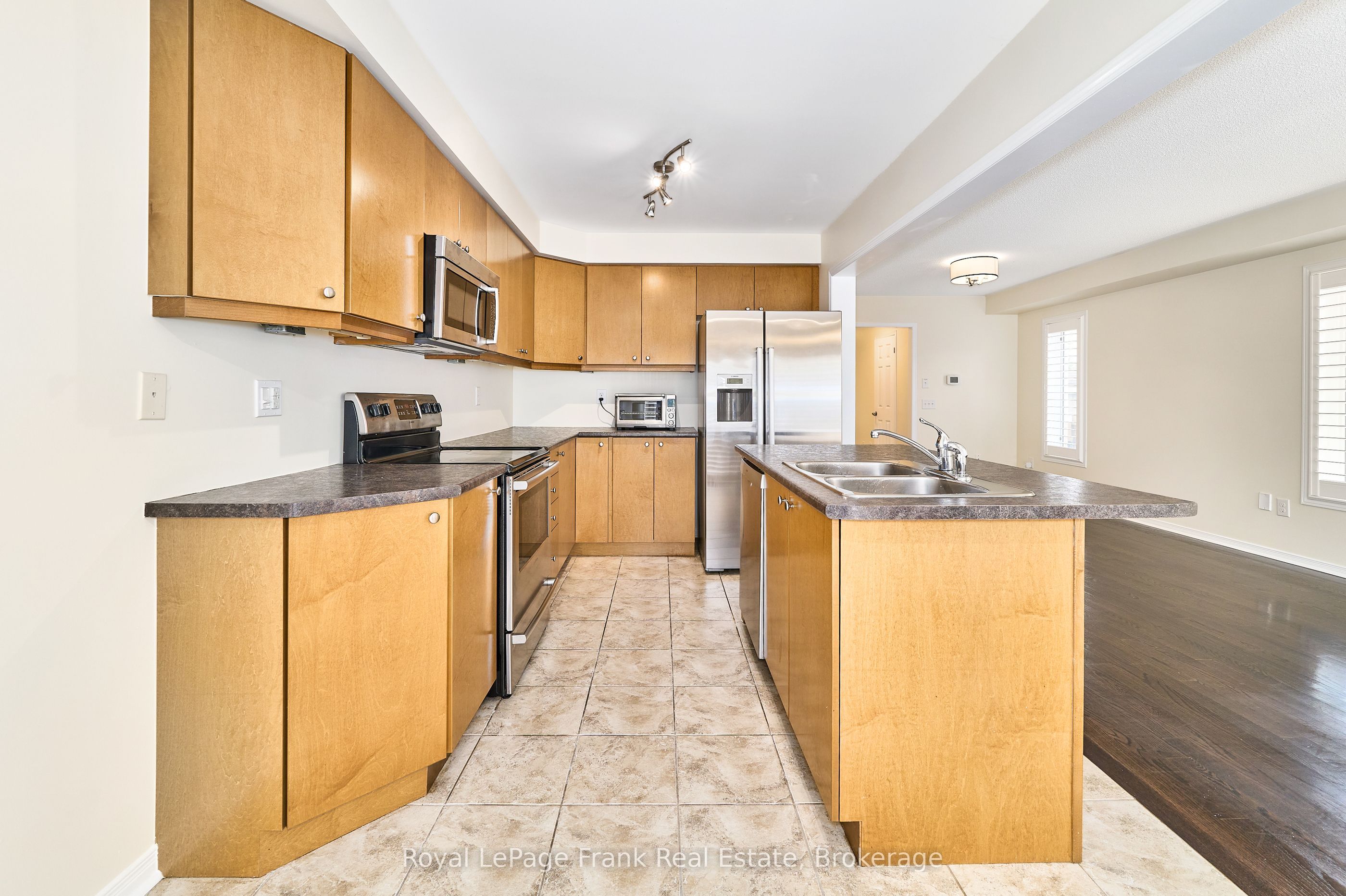23 Southshore Street Property Photo 19
