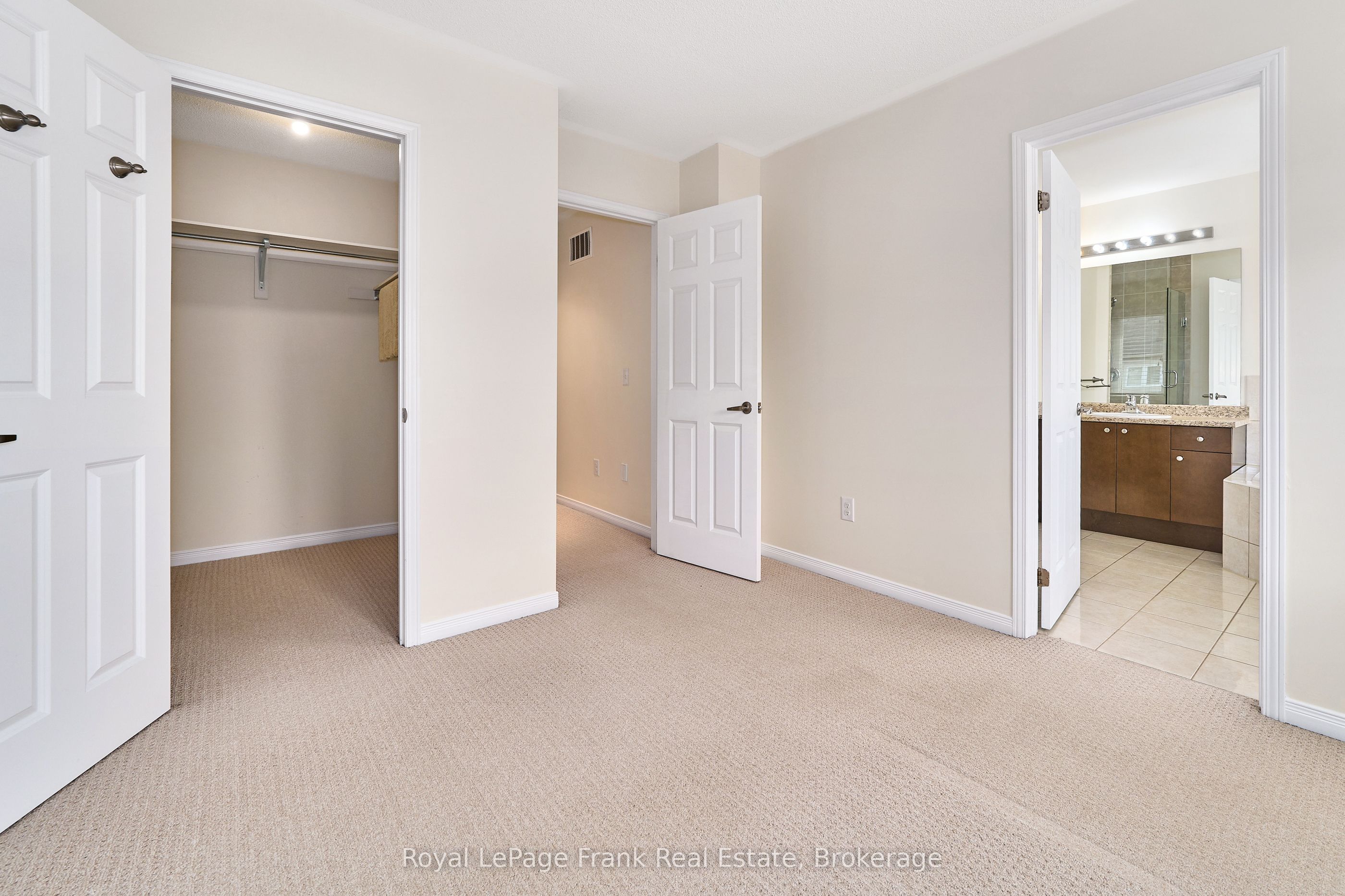 23 Southshore Street Property Photo 34