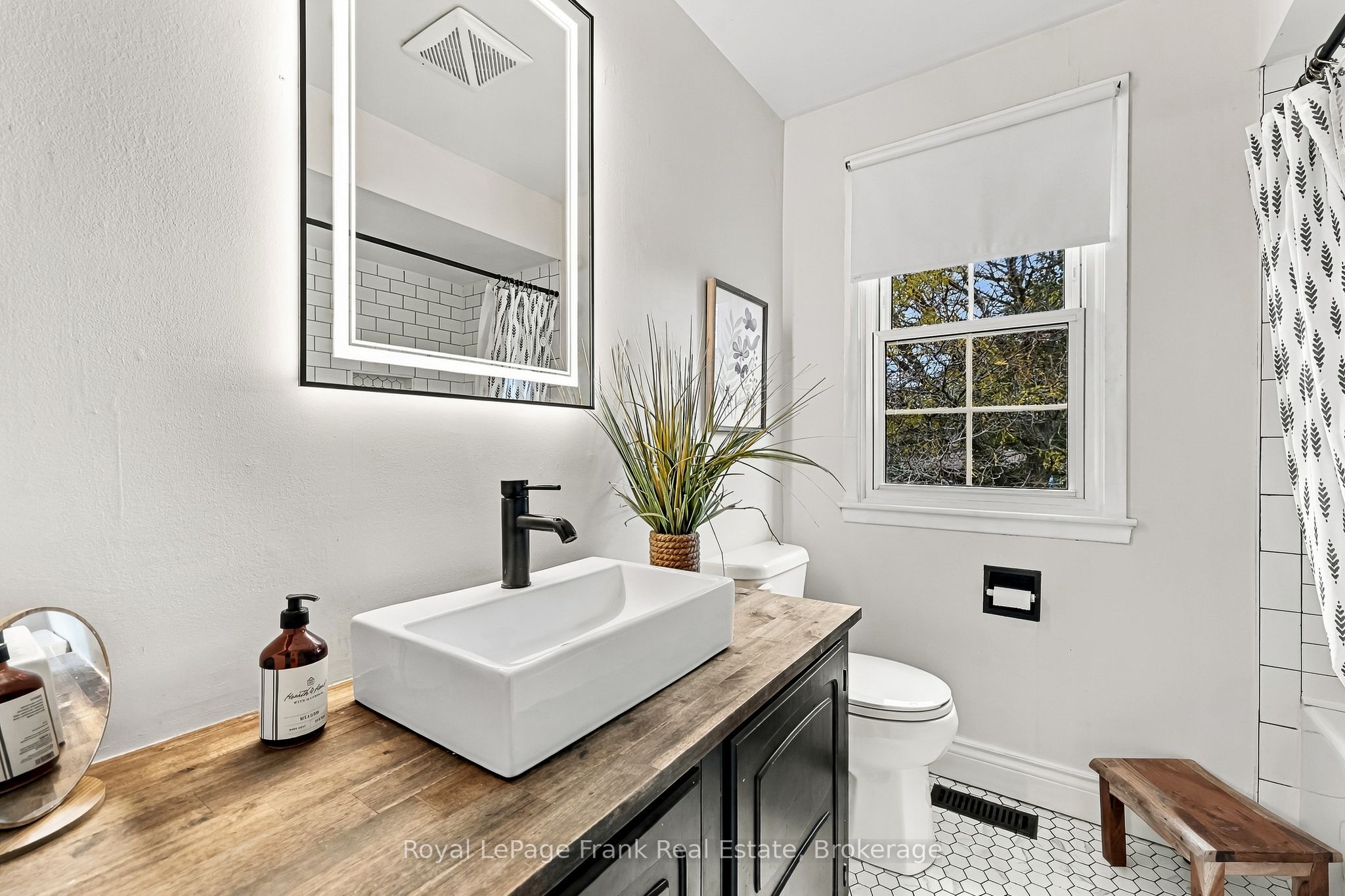 588 Walsh Drive Property Photo 26