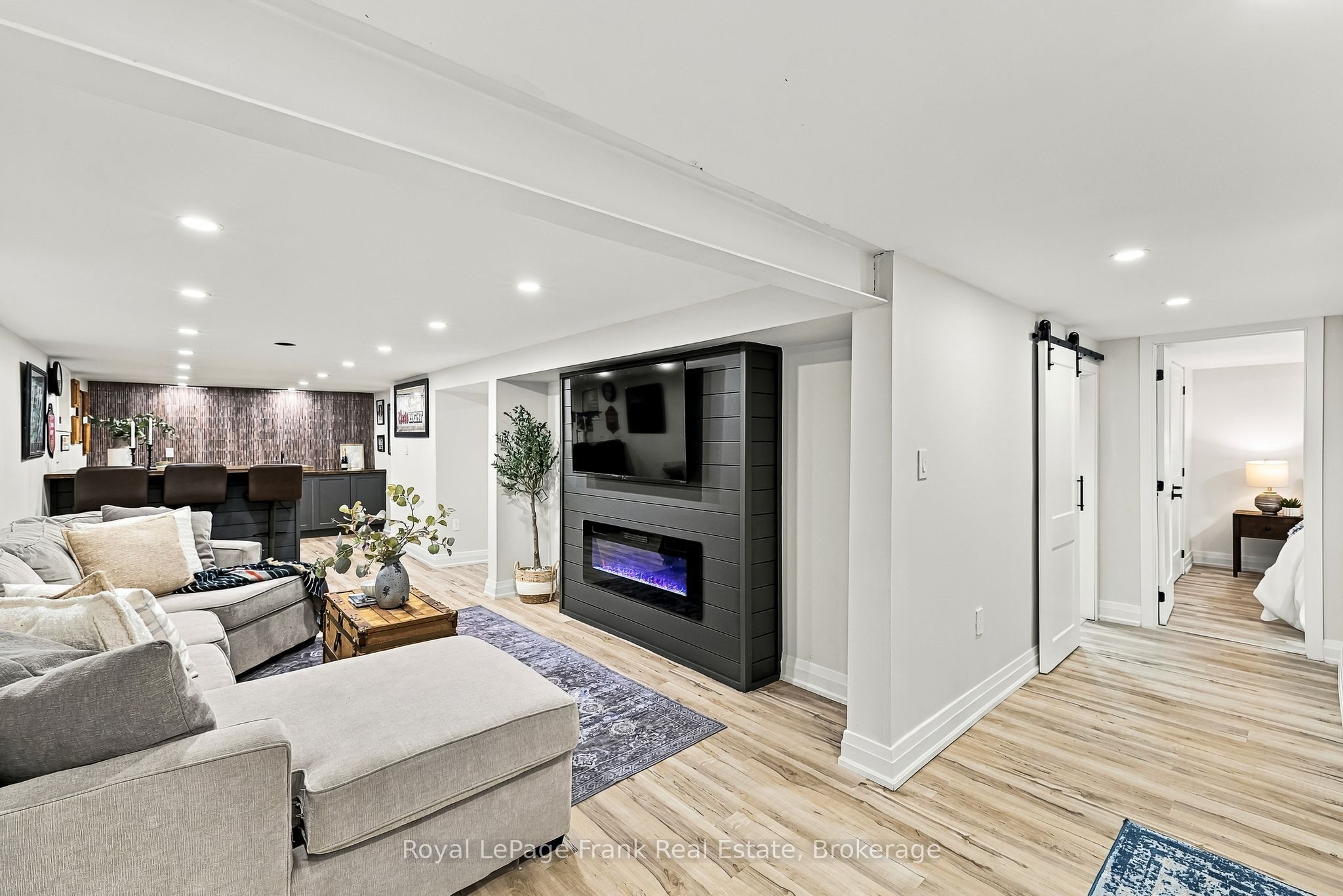 588 Walsh Drive Property Photo 37
