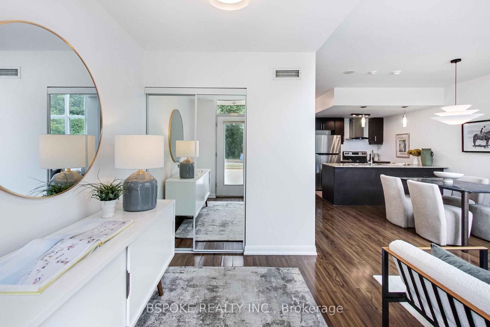 186 Borough Drive Property Photo 4