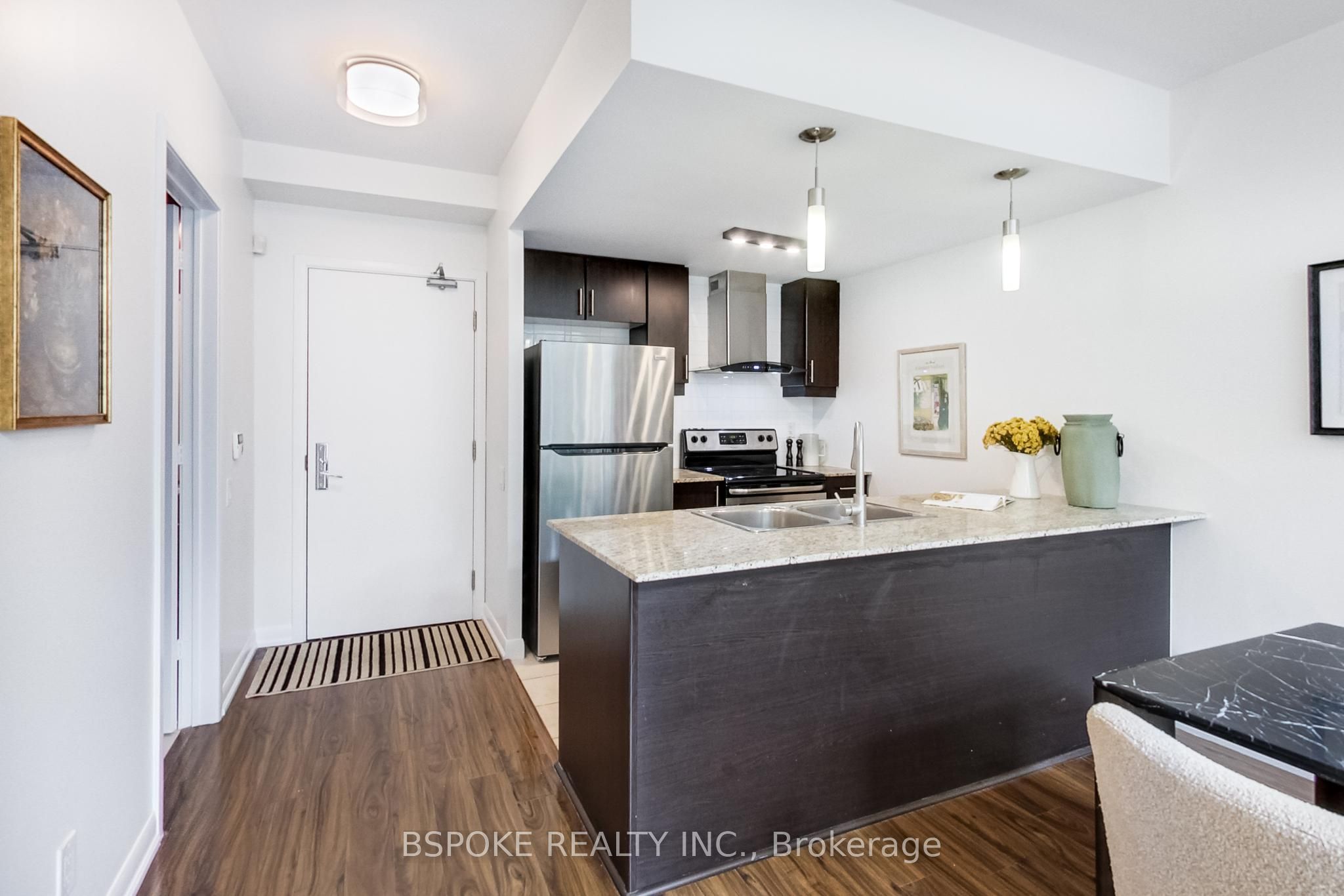 186 Borough Drive Property Photo 14