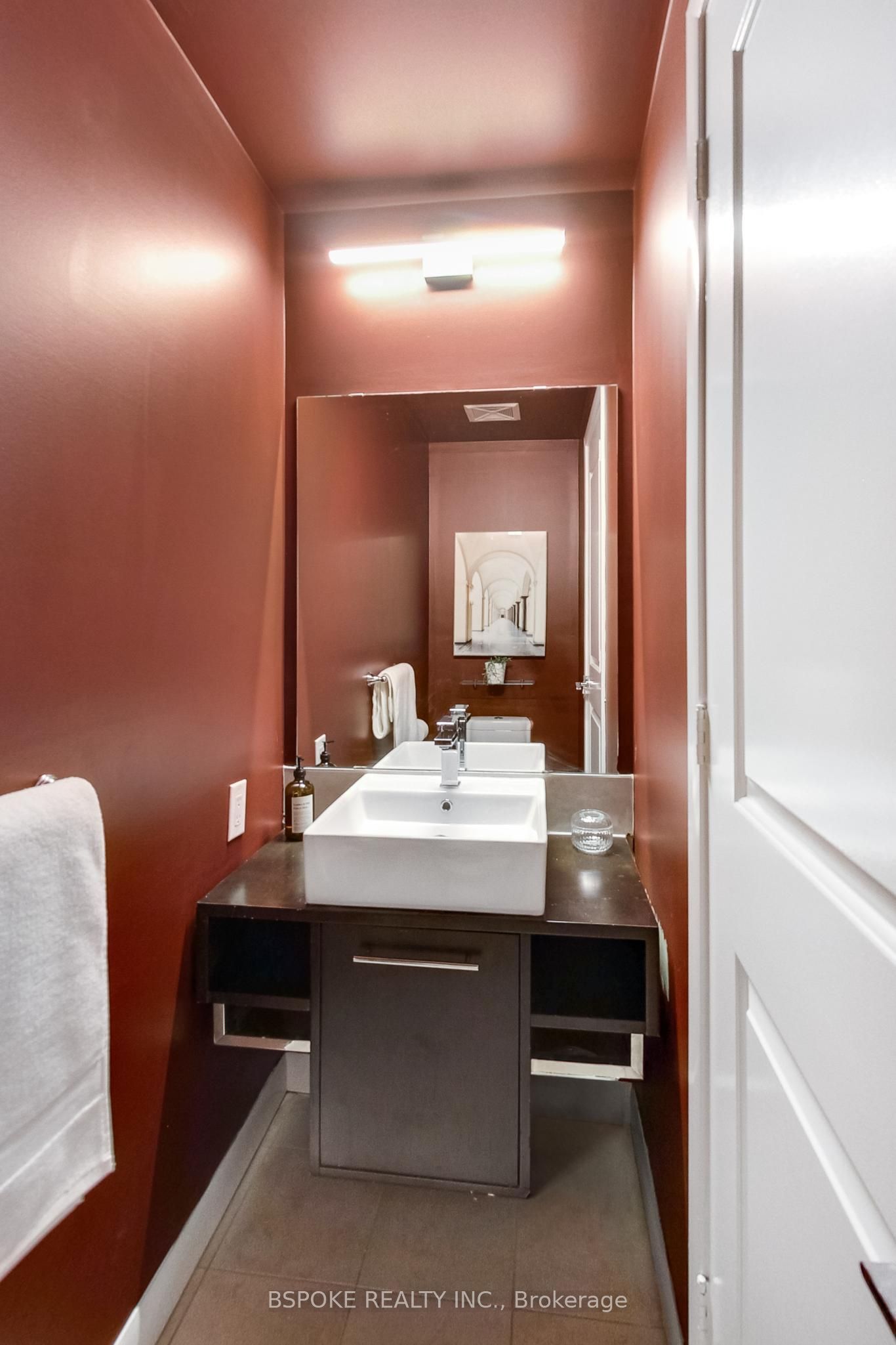 186 Borough Drive Property Photo 16