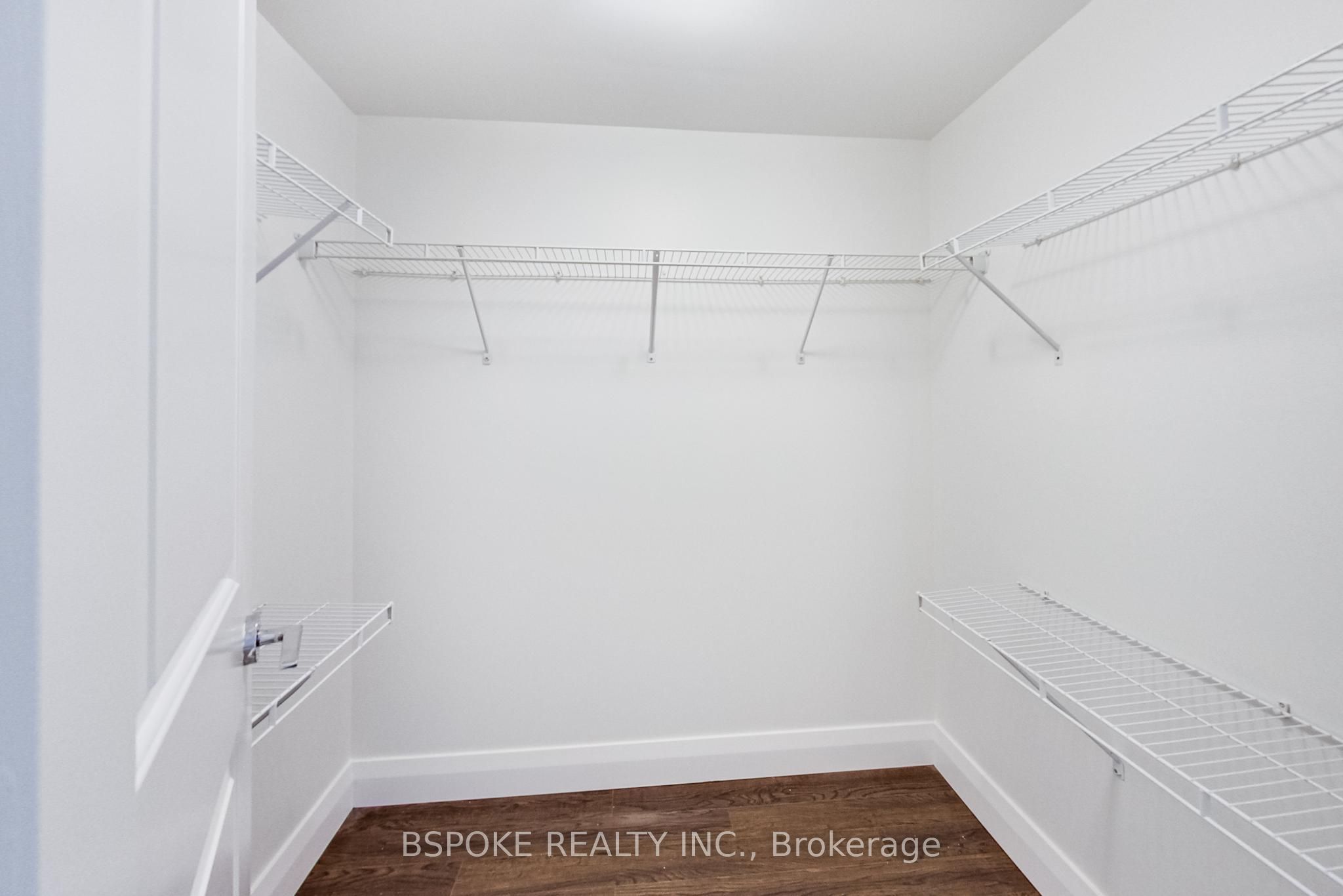 186 Borough Drive Property Photo 26