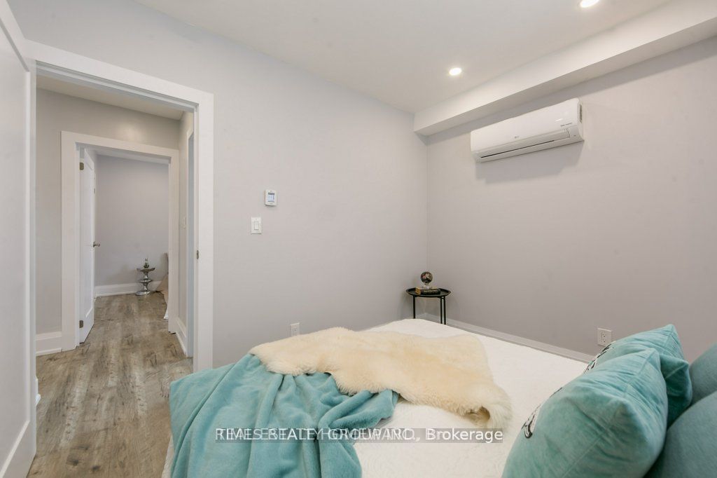 1492 Dundas Street E 1 Property Photo 13