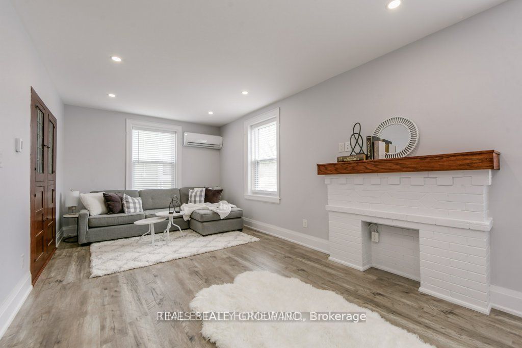 1492 Dundas Street E 1 Property Photo 17