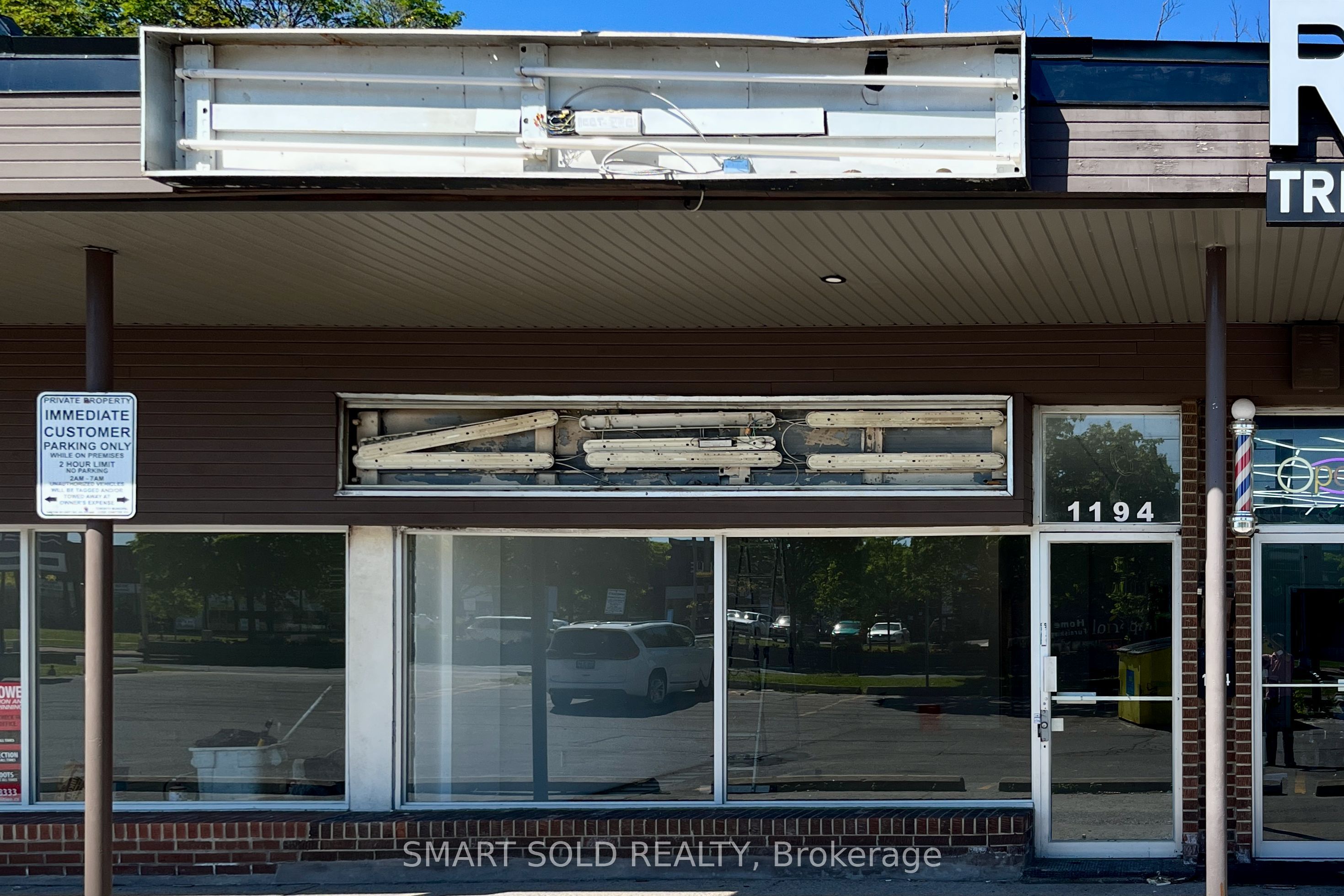 1194 Kennedy Road Property Photo 2