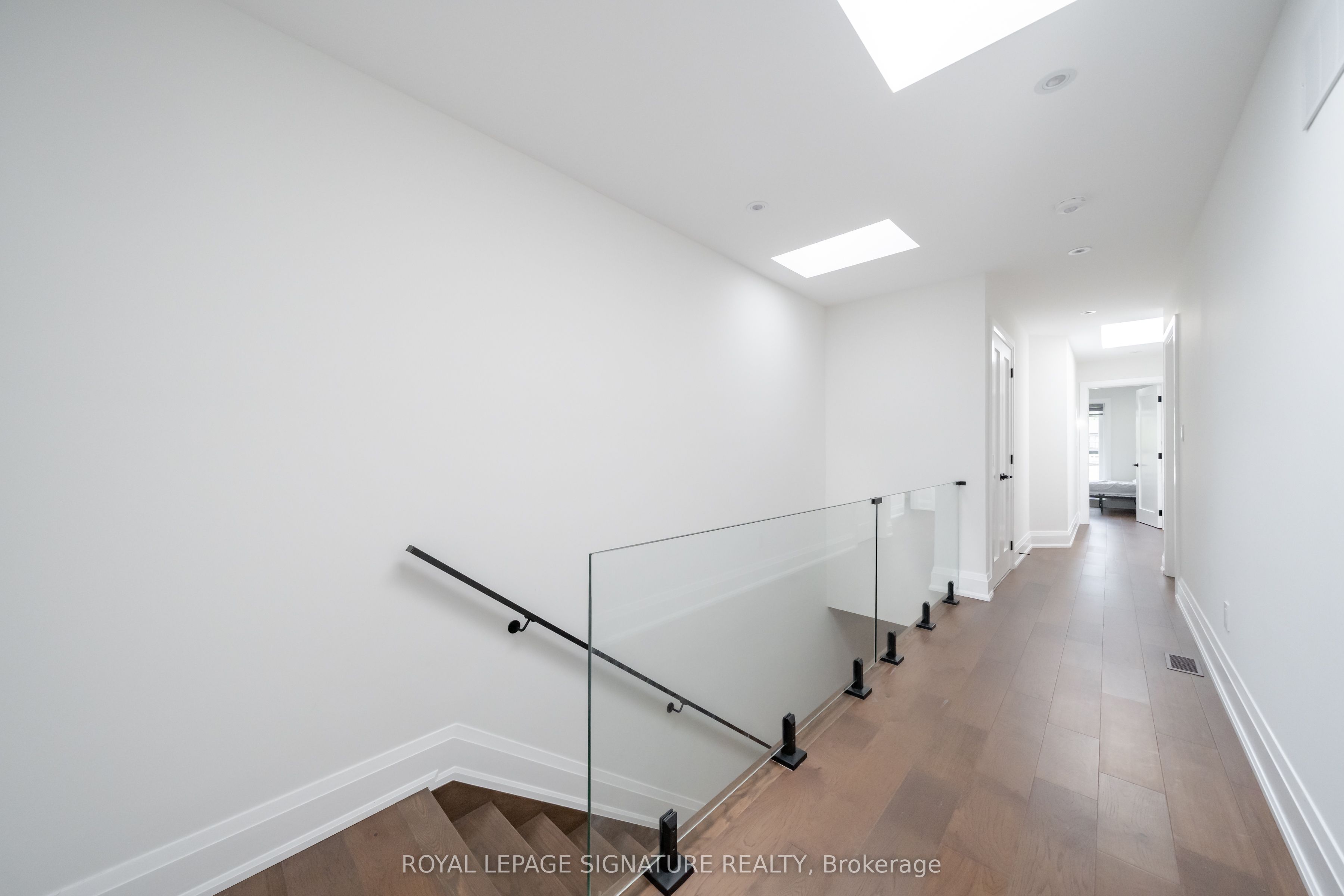 540b Pharmacy Avenue Property Photo 20
