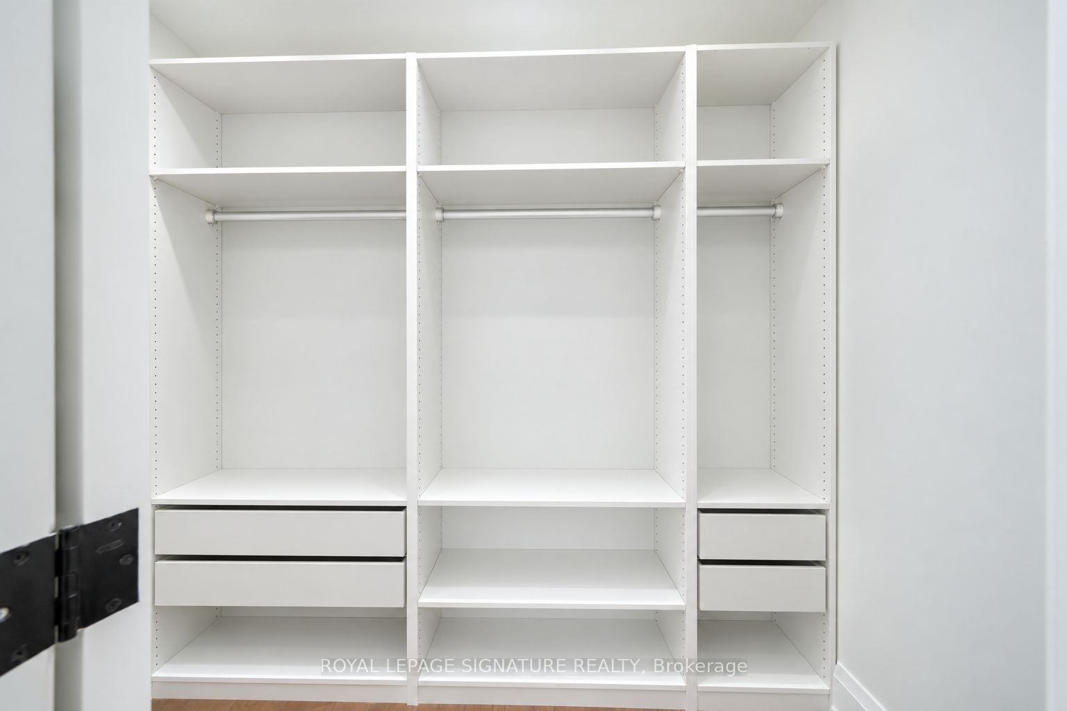 540b Pharmacy Avenue Property Photo 25