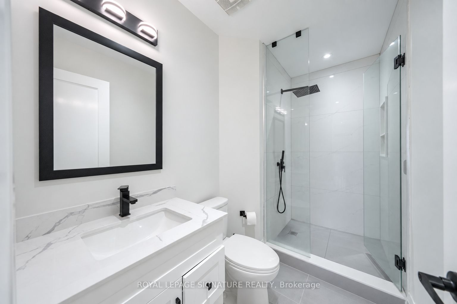 540b Pharmacy Avenue Property Photo 31