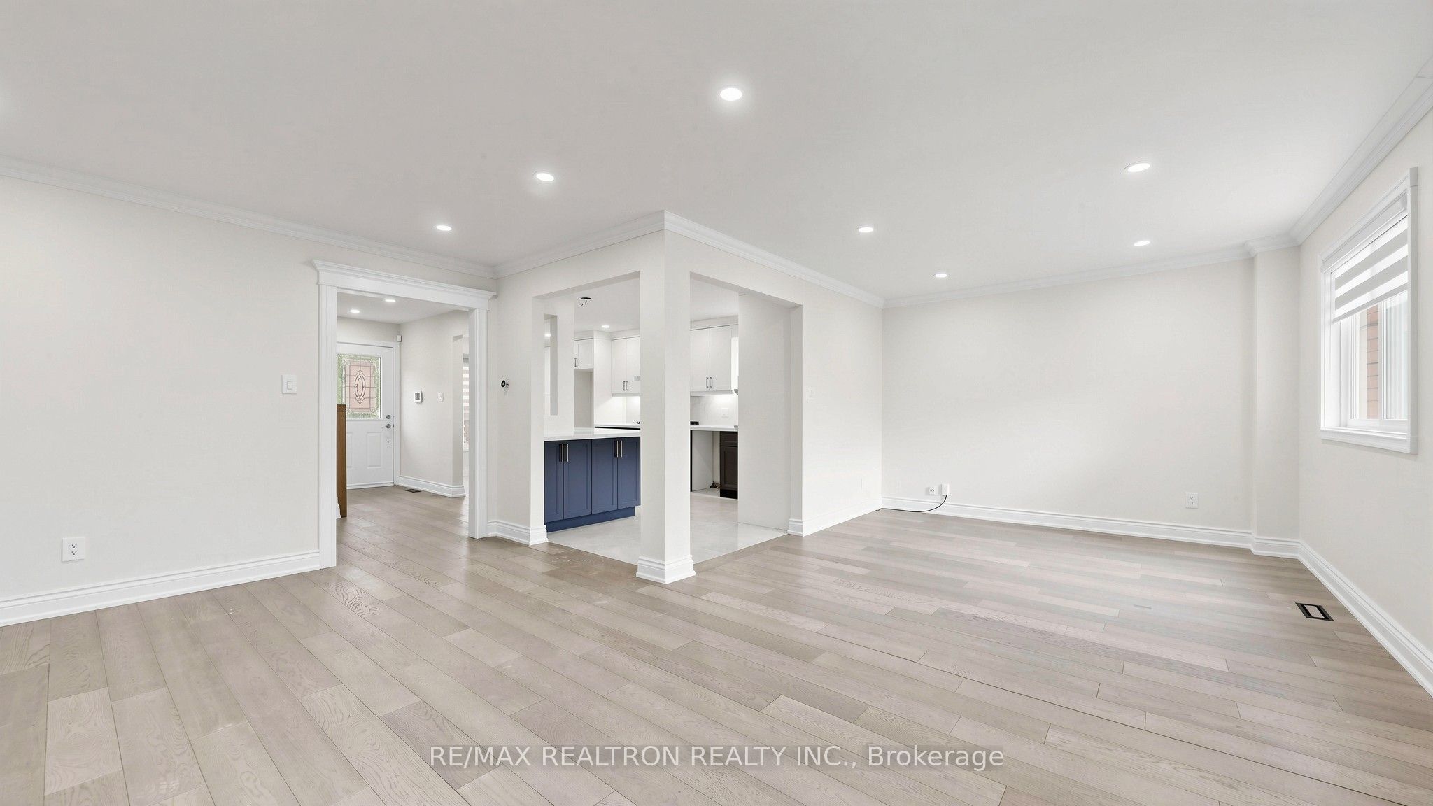 72 Halfmoon Square Property Photo 5