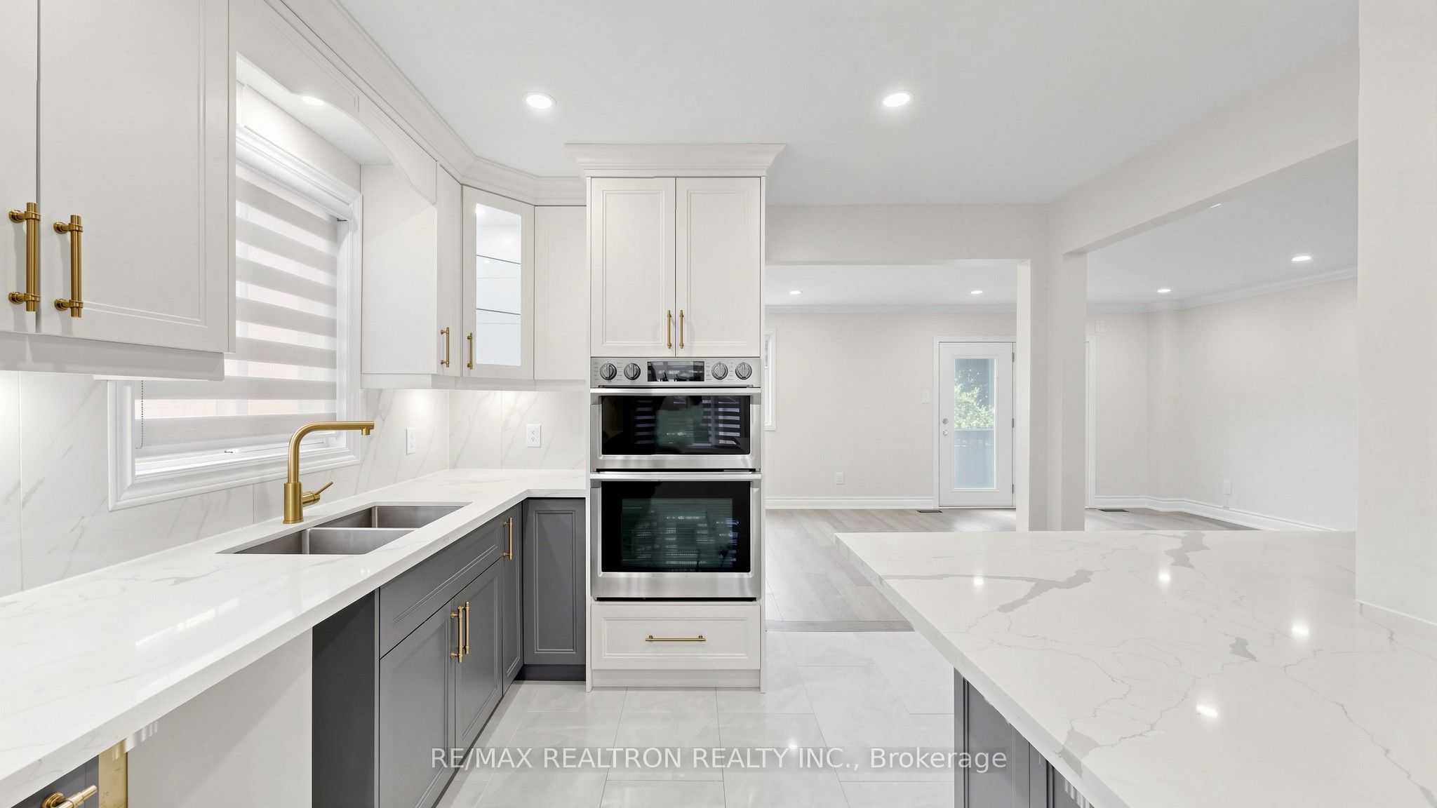 72 Halfmoon Square Property Photo 12