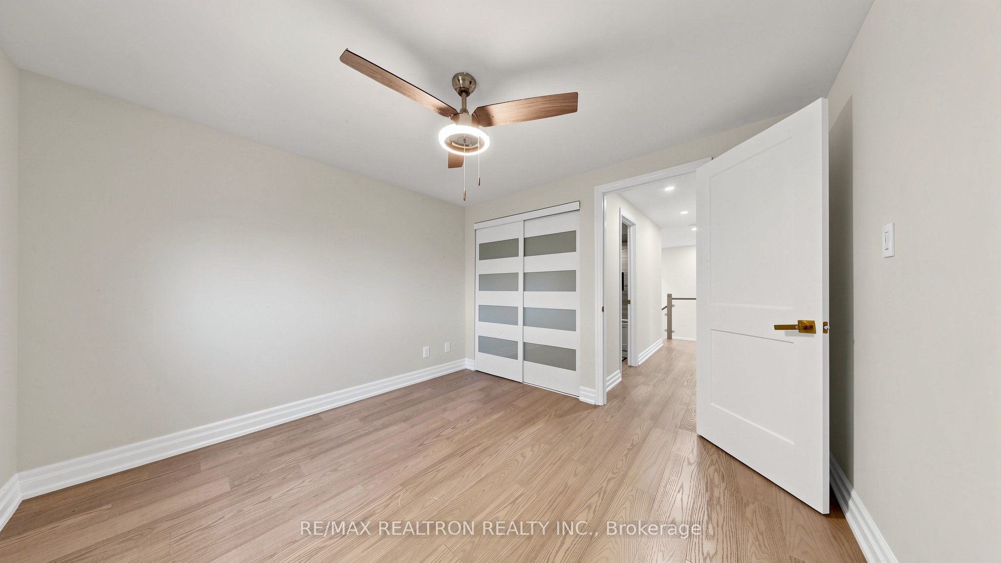 72 Halfmoon Square Property Photo 29