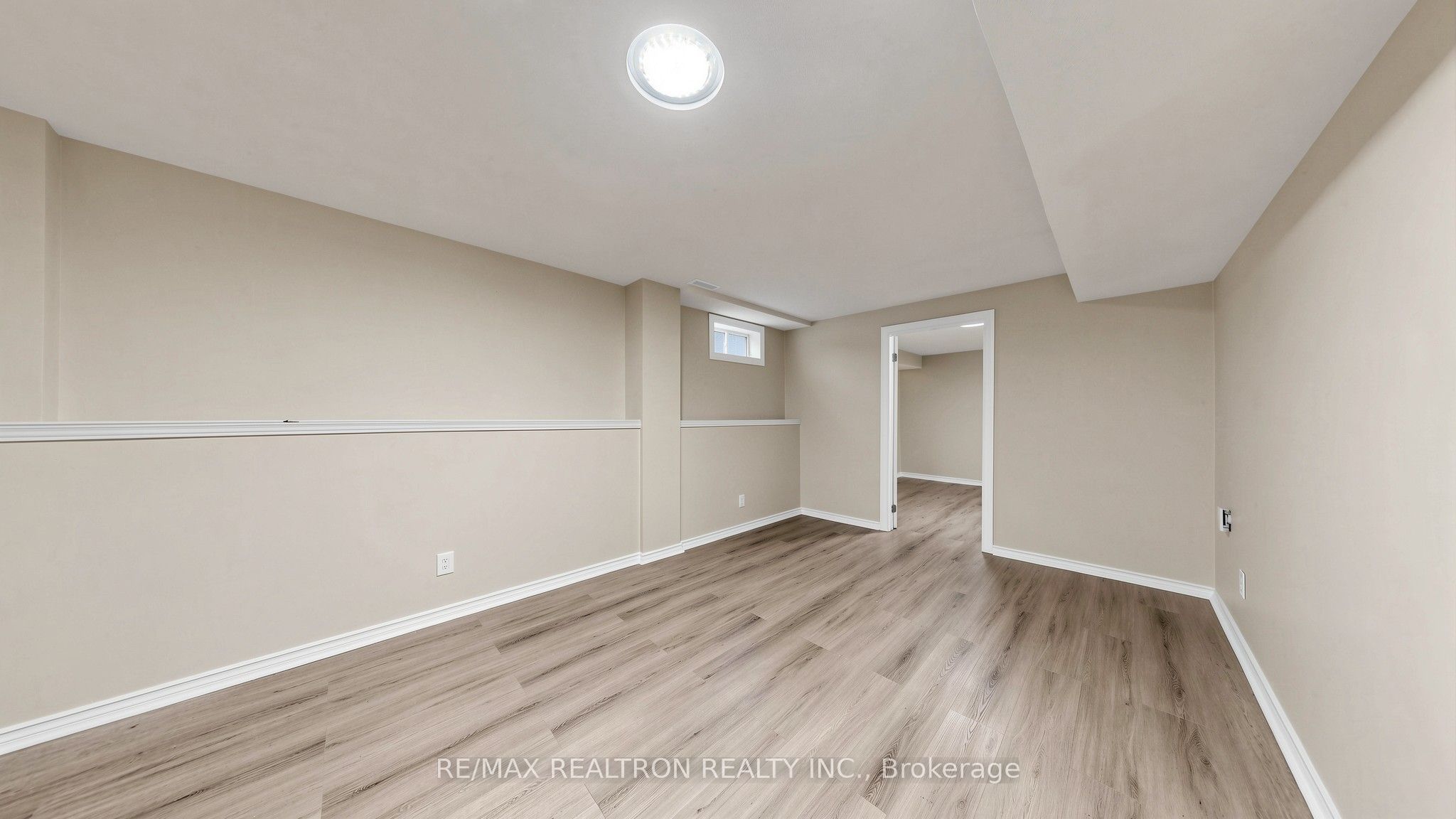 72 Halfmoon Square Property Photo 35